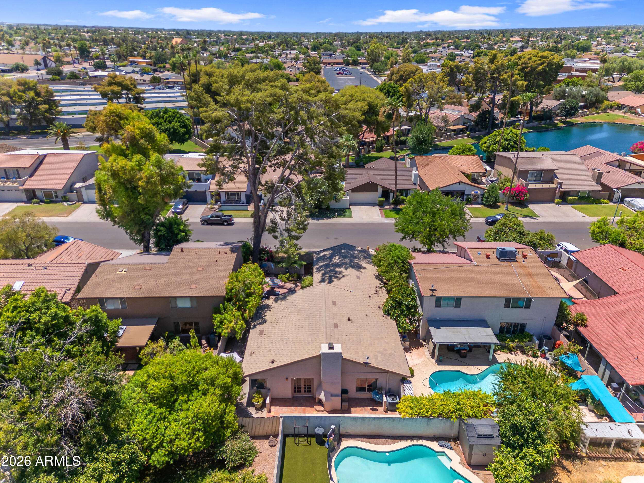 LAKES TRACT R1 - Residential