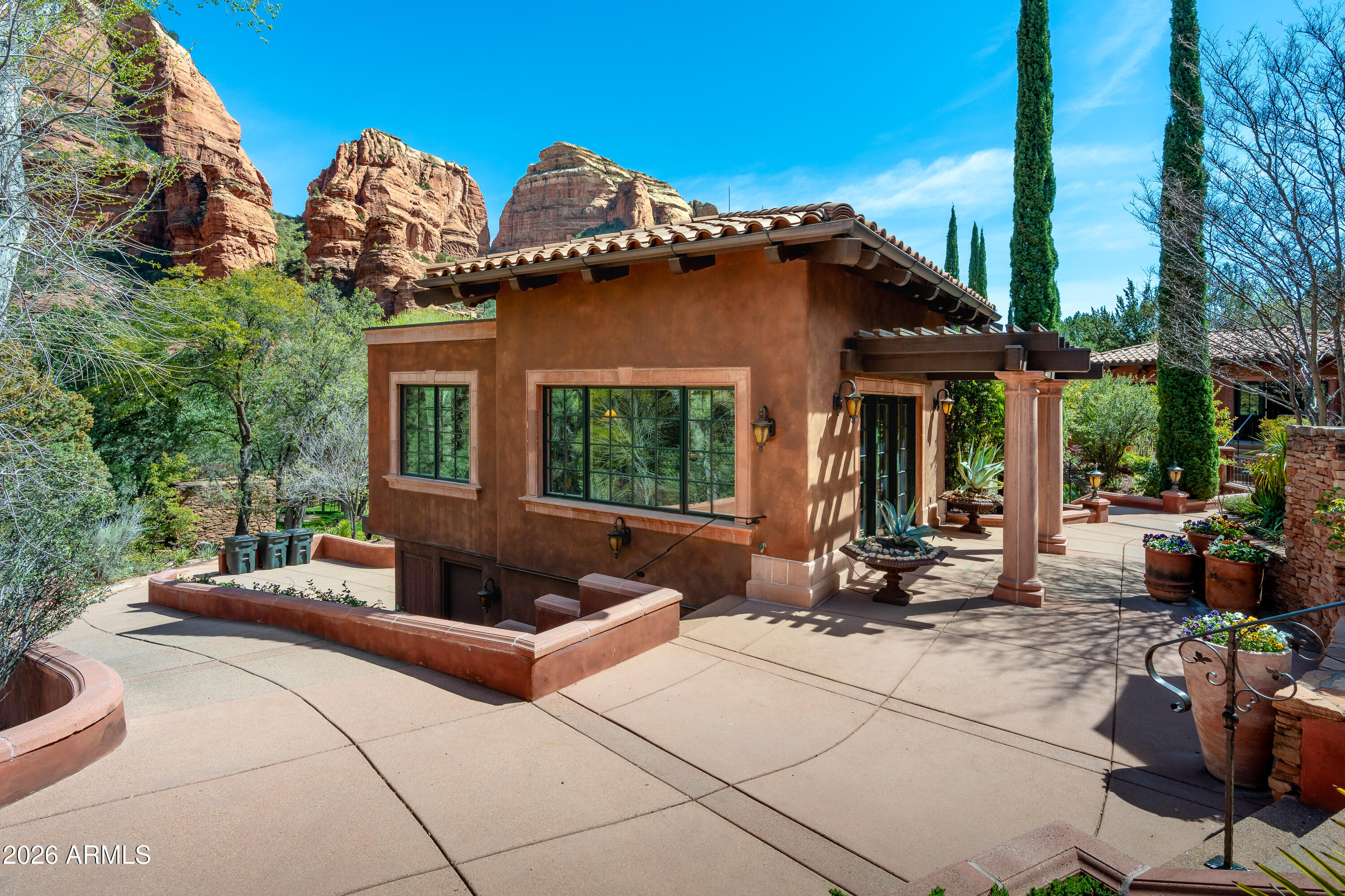 JOHN GARDINER'S ENCHANTMENT AMD - Residential