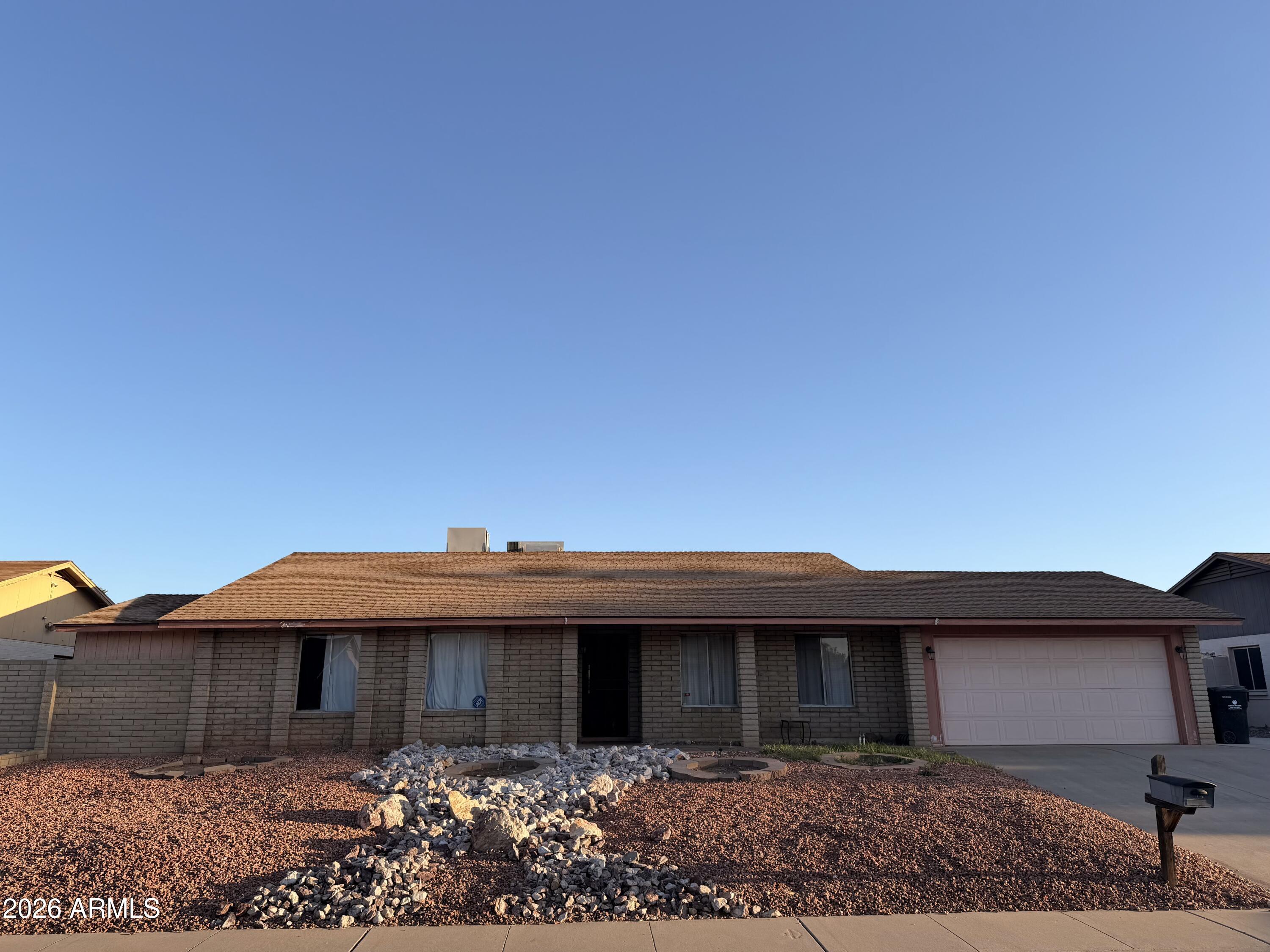 ROADRUNNER ESTATES - Residential