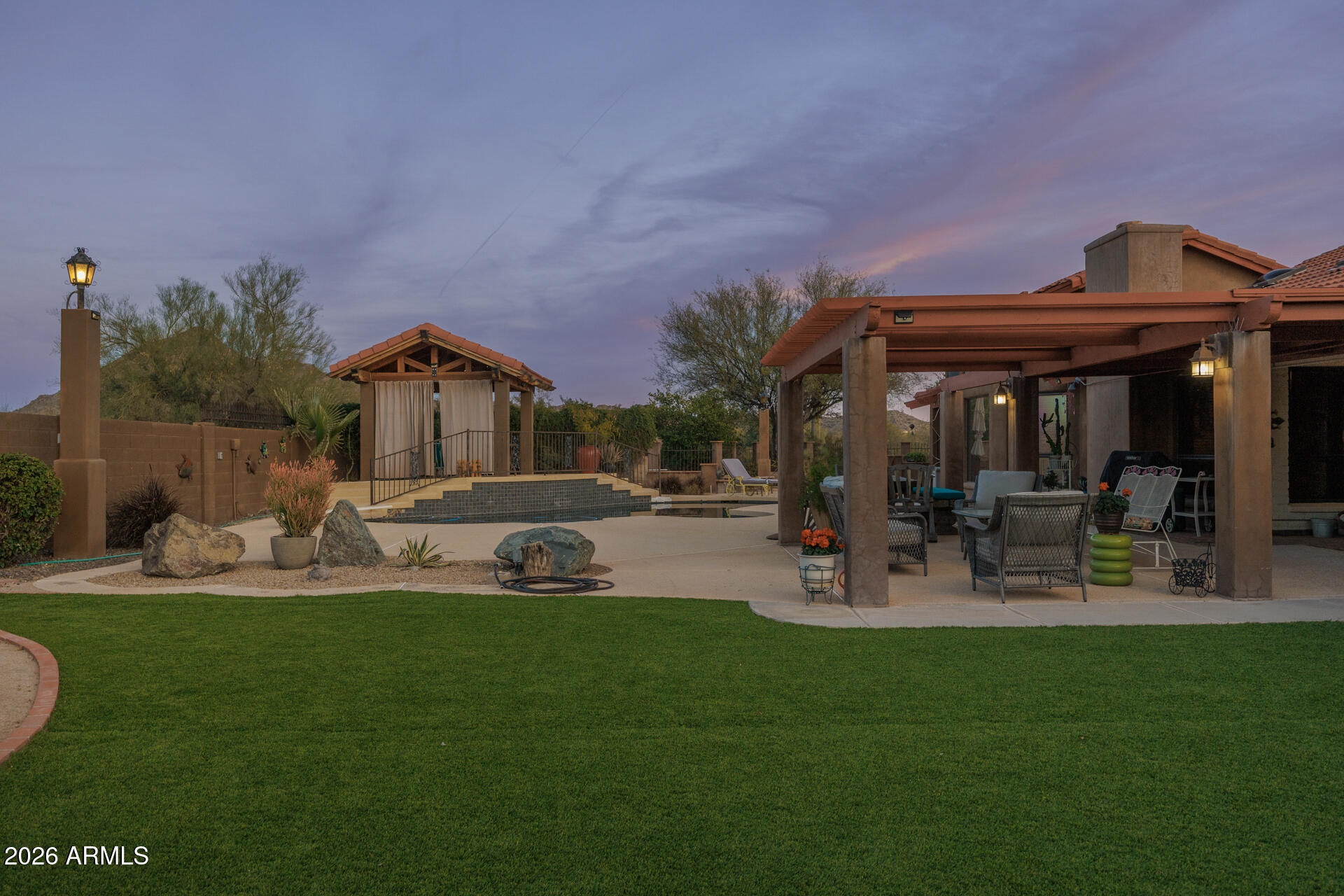 IRONWOOD HILLS ESTATES UNIT TWO - Residential