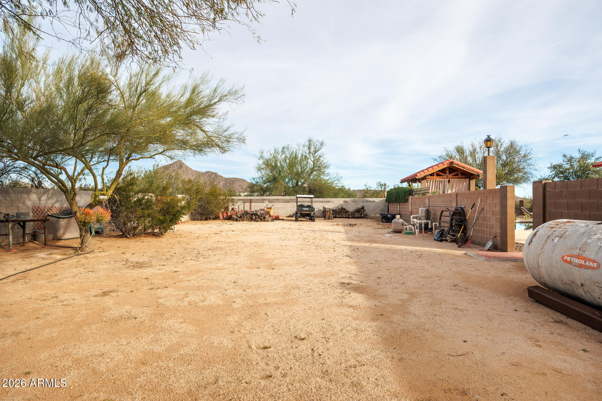 IRONWOOD HILLS ESTATES UNIT TWO - Residential