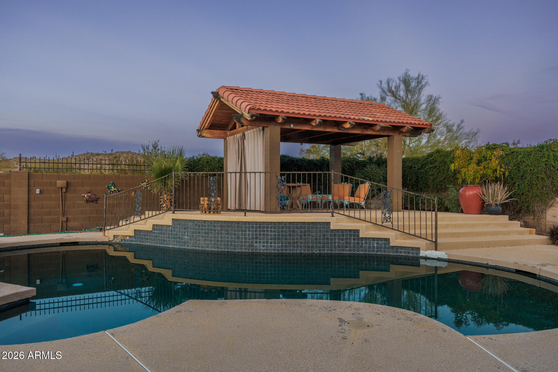 IRONWOOD HILLS ESTATES UNIT TWO - Residential