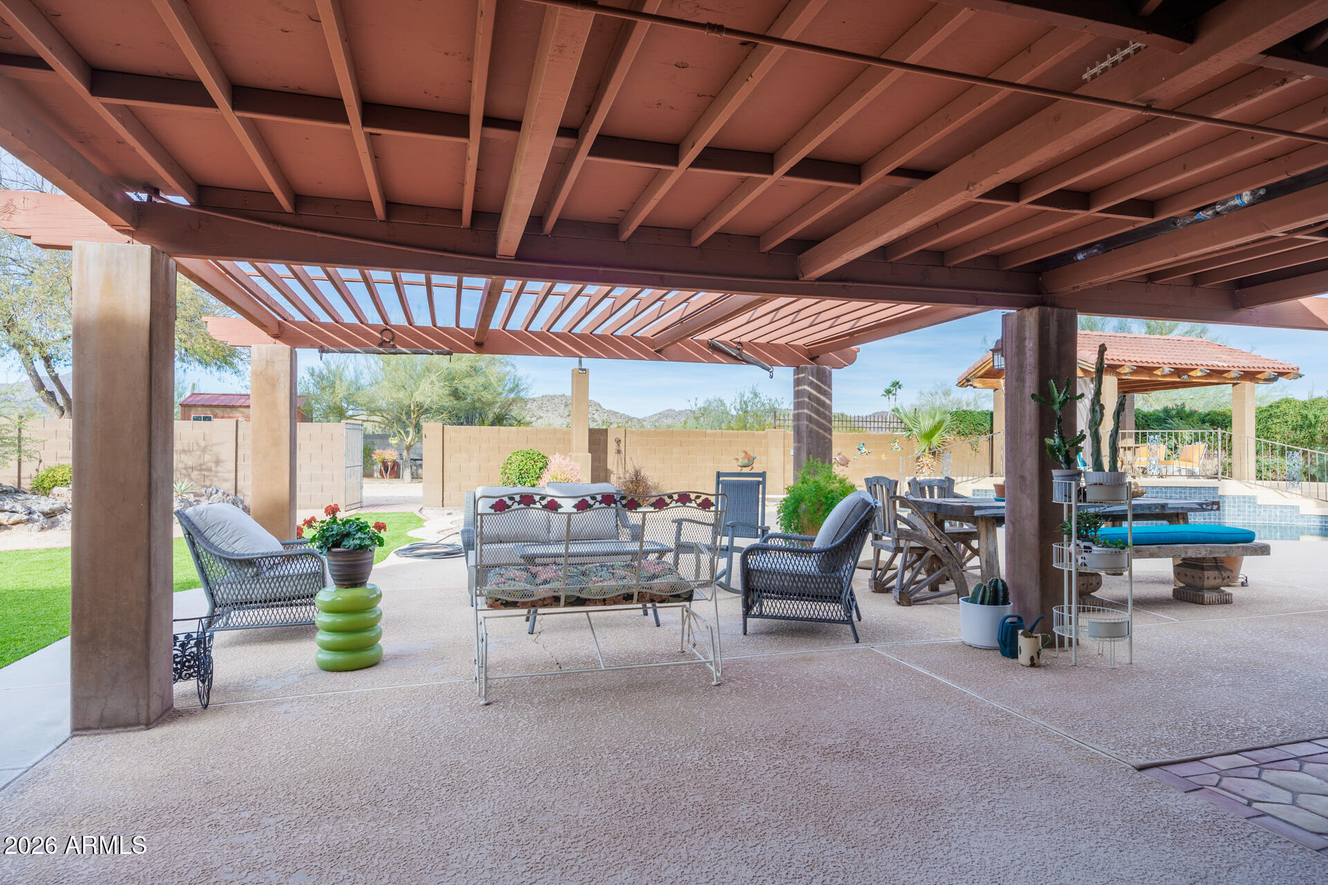 IRONWOOD HILLS ESTATES UNIT TWO - Residential