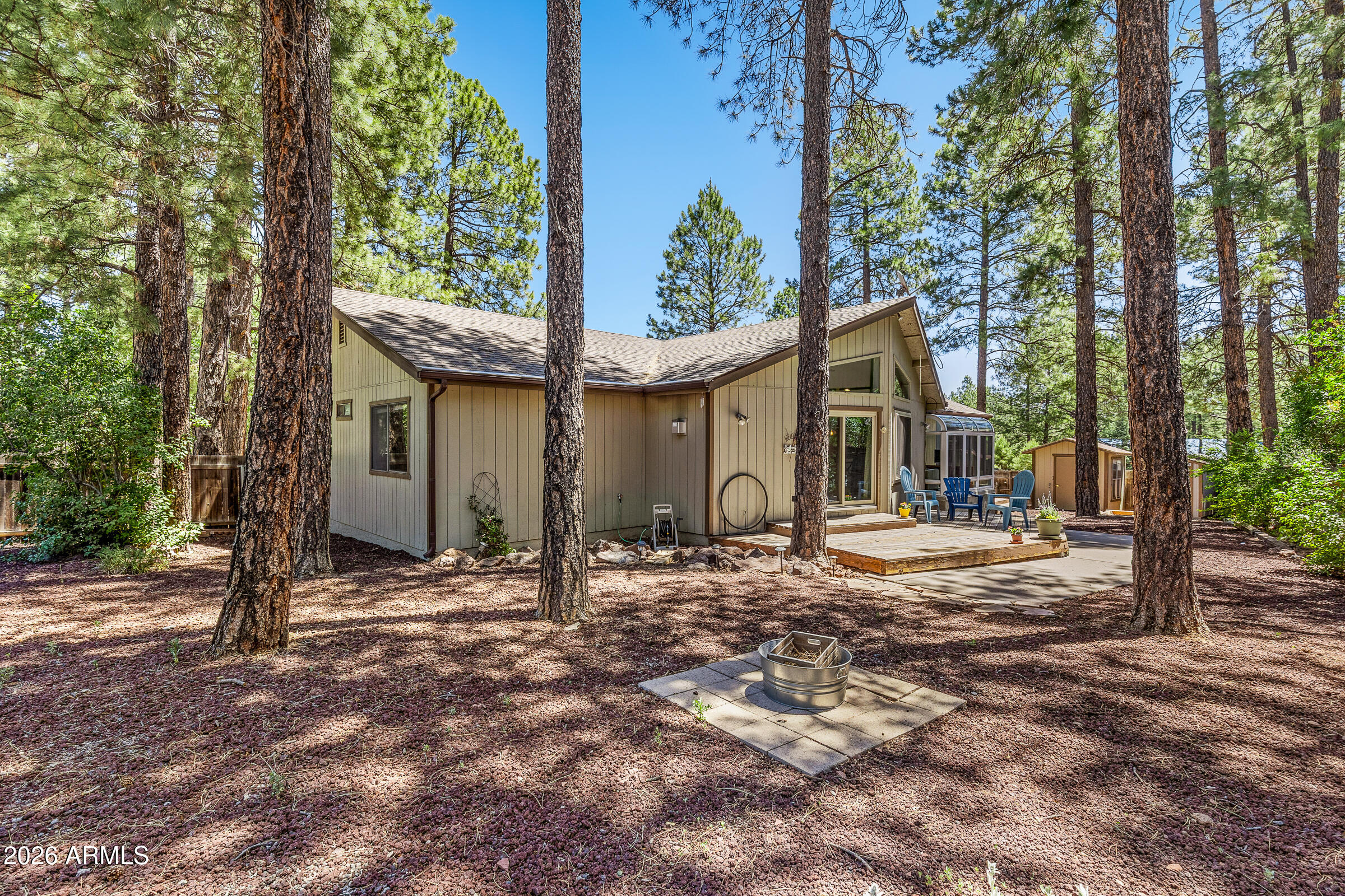 UNIVERSITY HIGHLANDS 1 - Residential