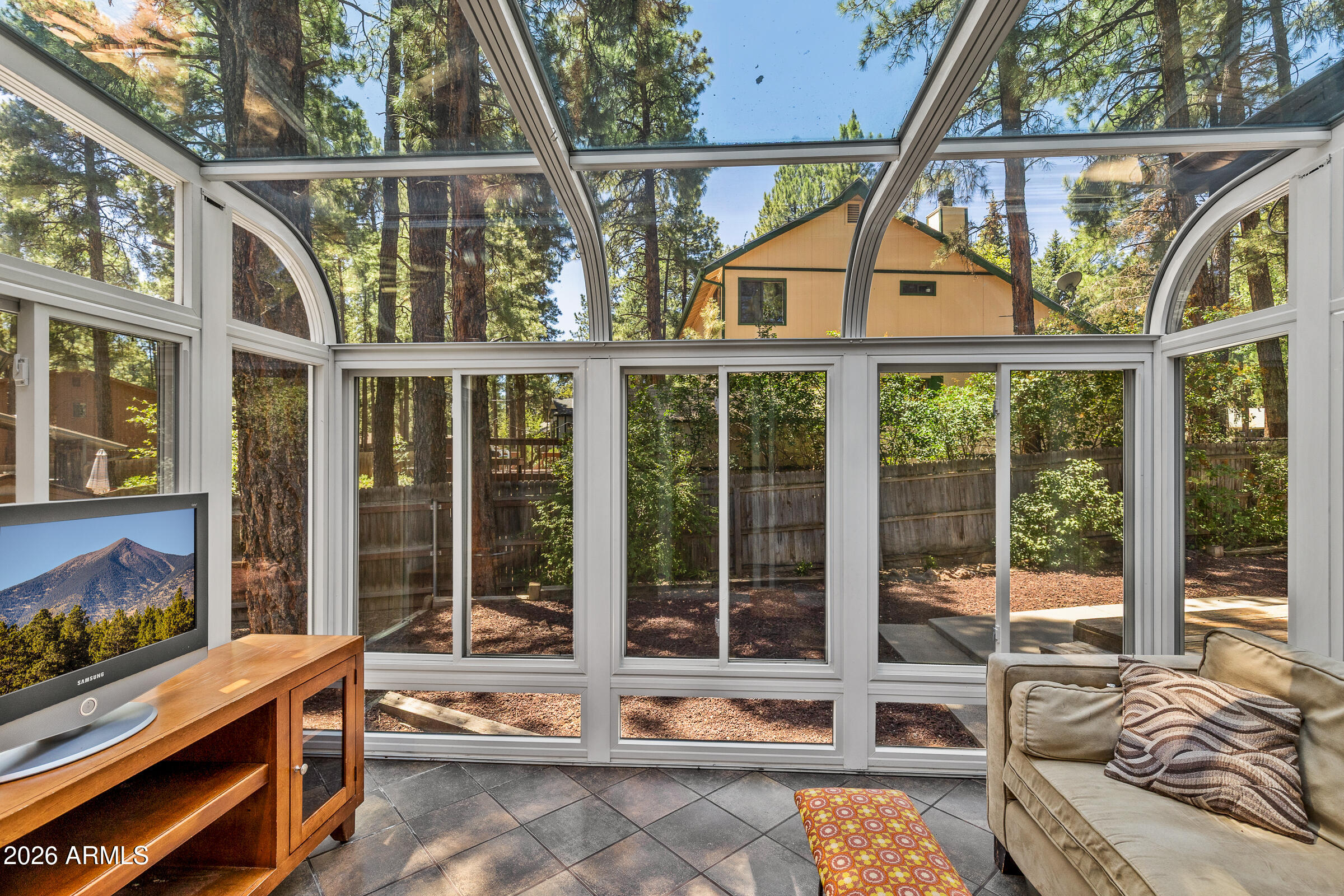 UNIVERSITY HIGHLANDS 1 - Residential