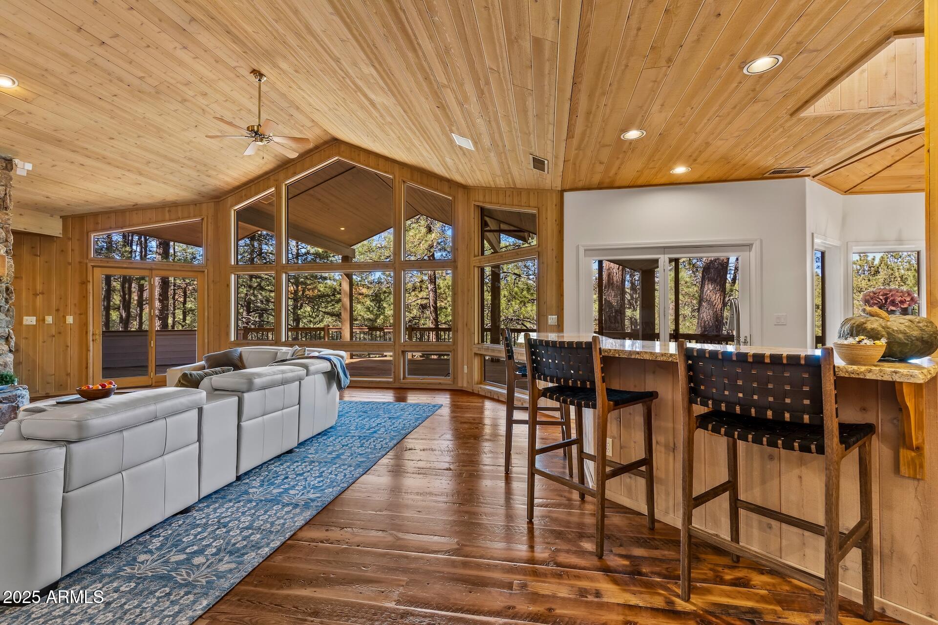 FOREST HIGHLANDS 4 - Residential