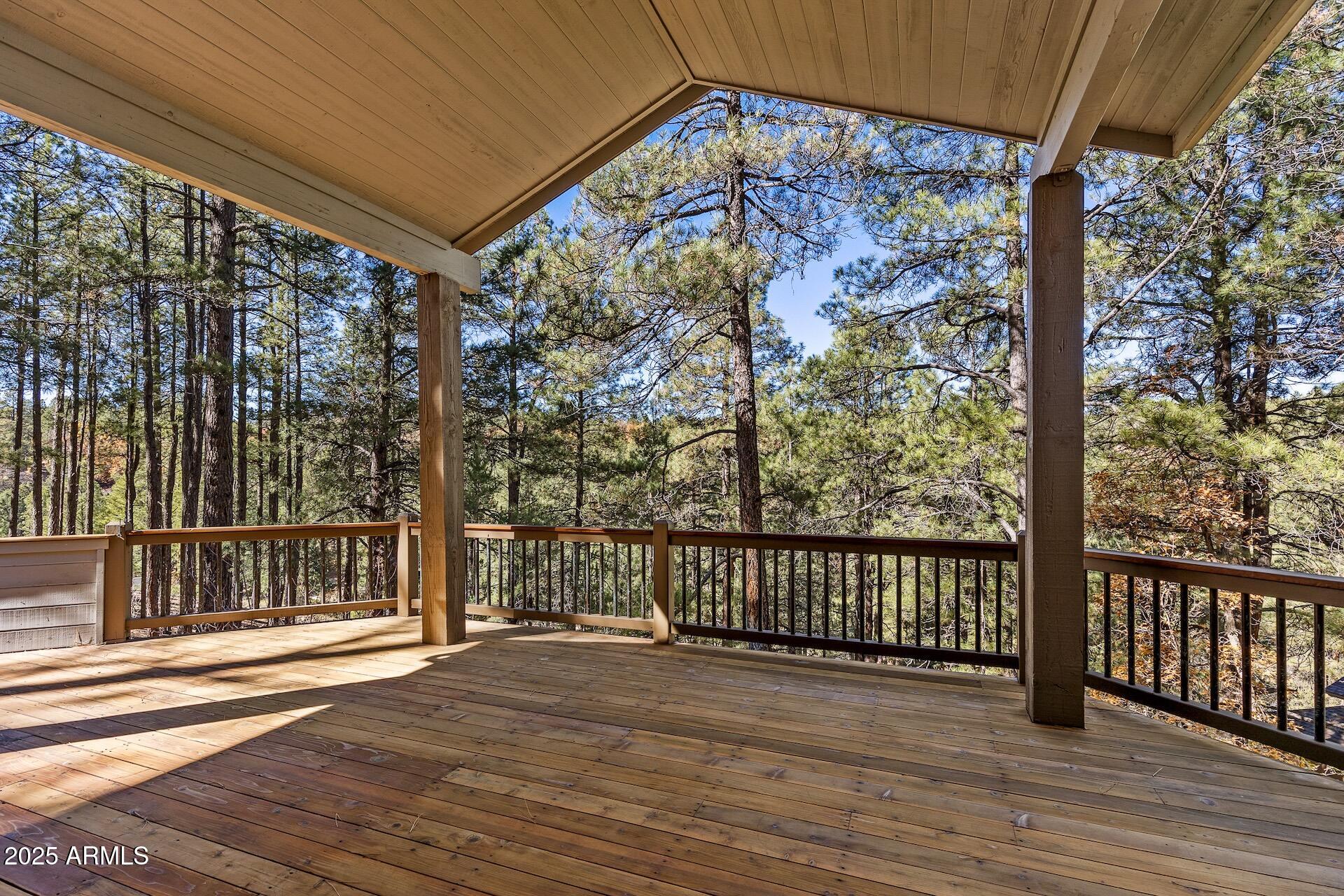 FOREST HIGHLANDS 4 - Residential