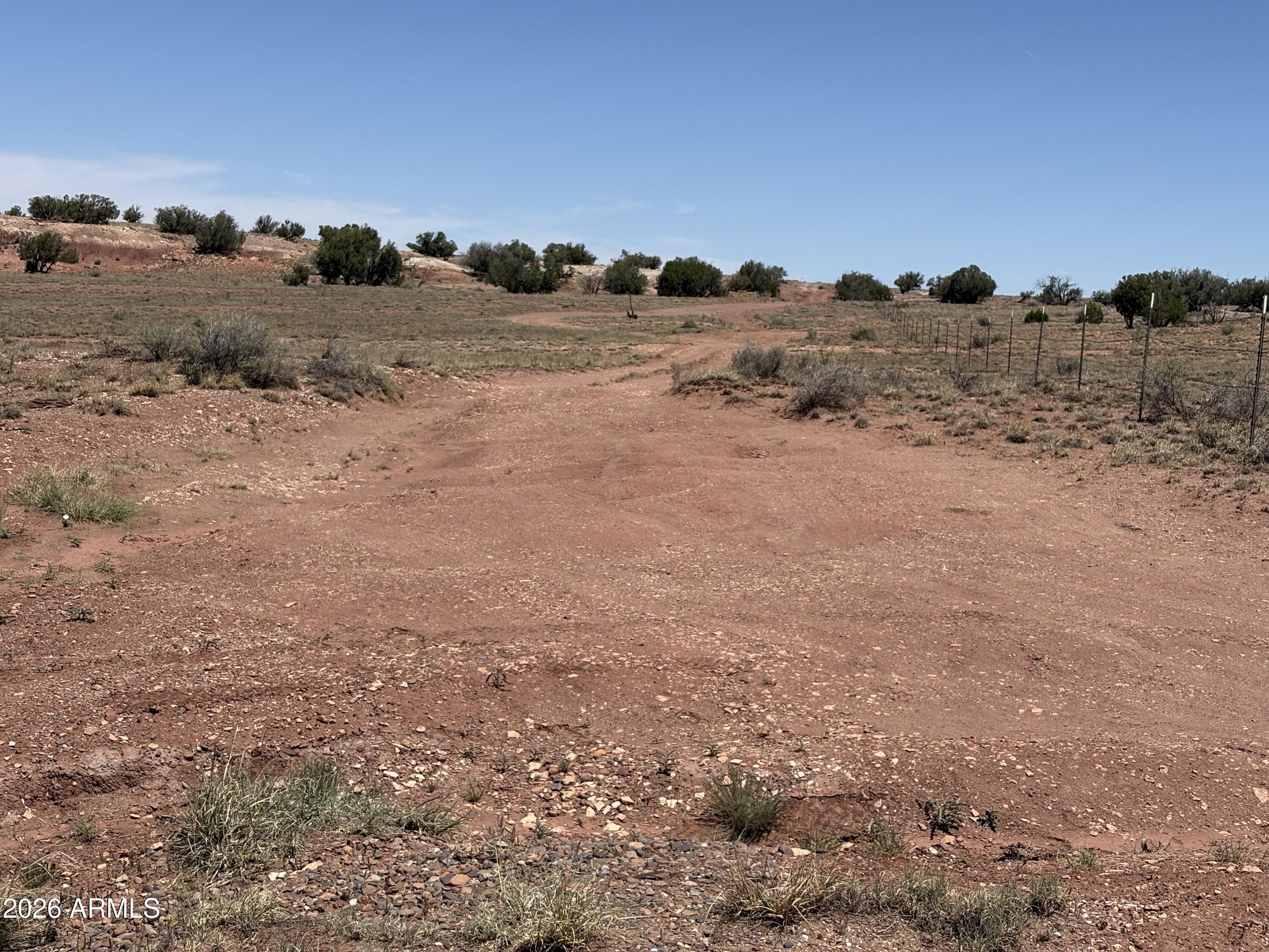 RANCH OF THE WHITE MOUNTAINS UNIT 21 - Residential