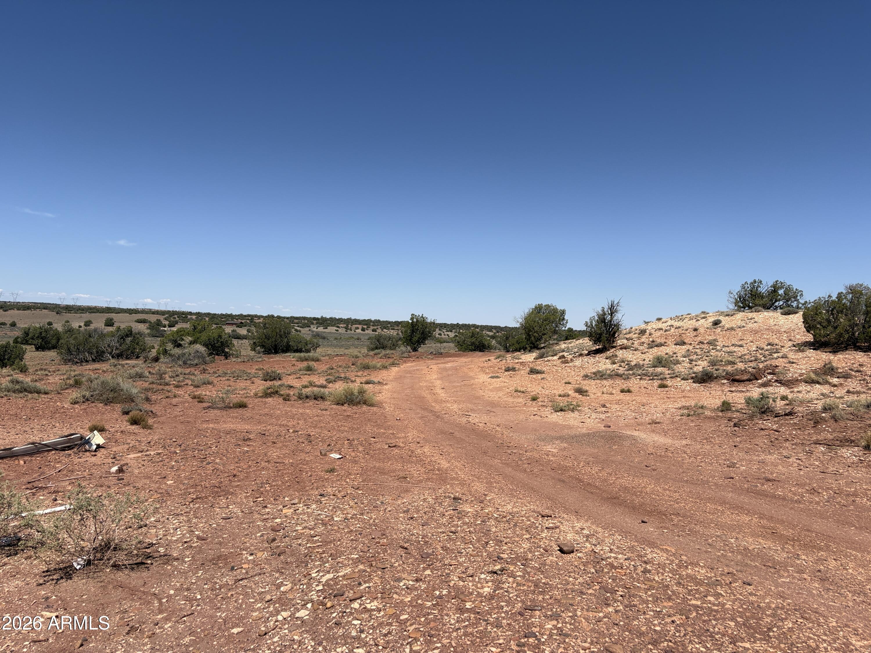 RANCH OF THE WHITE MOUNTAINS UNIT 21 - Residential