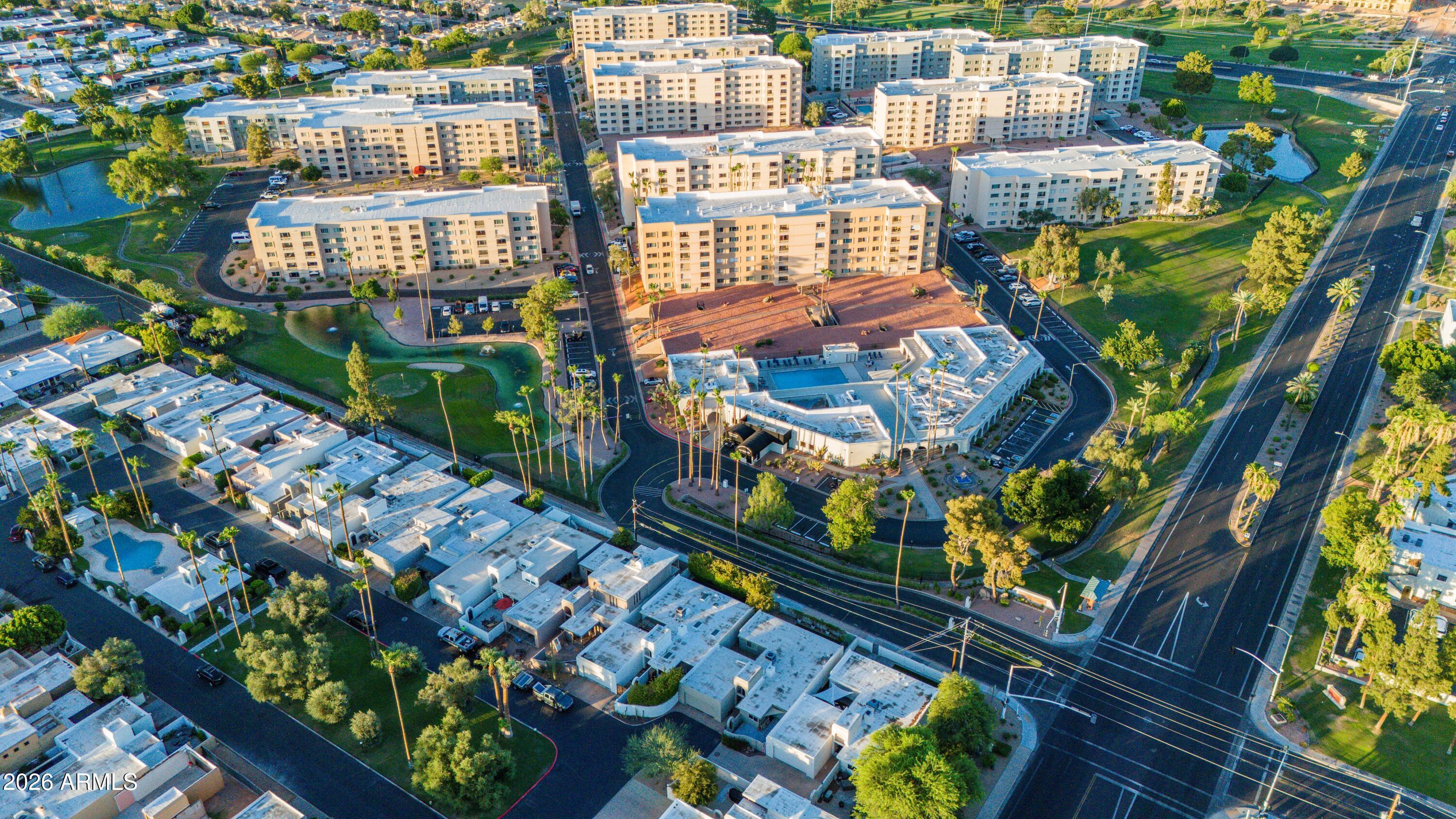 SCOTTSDALE SHADOWS III - Residential