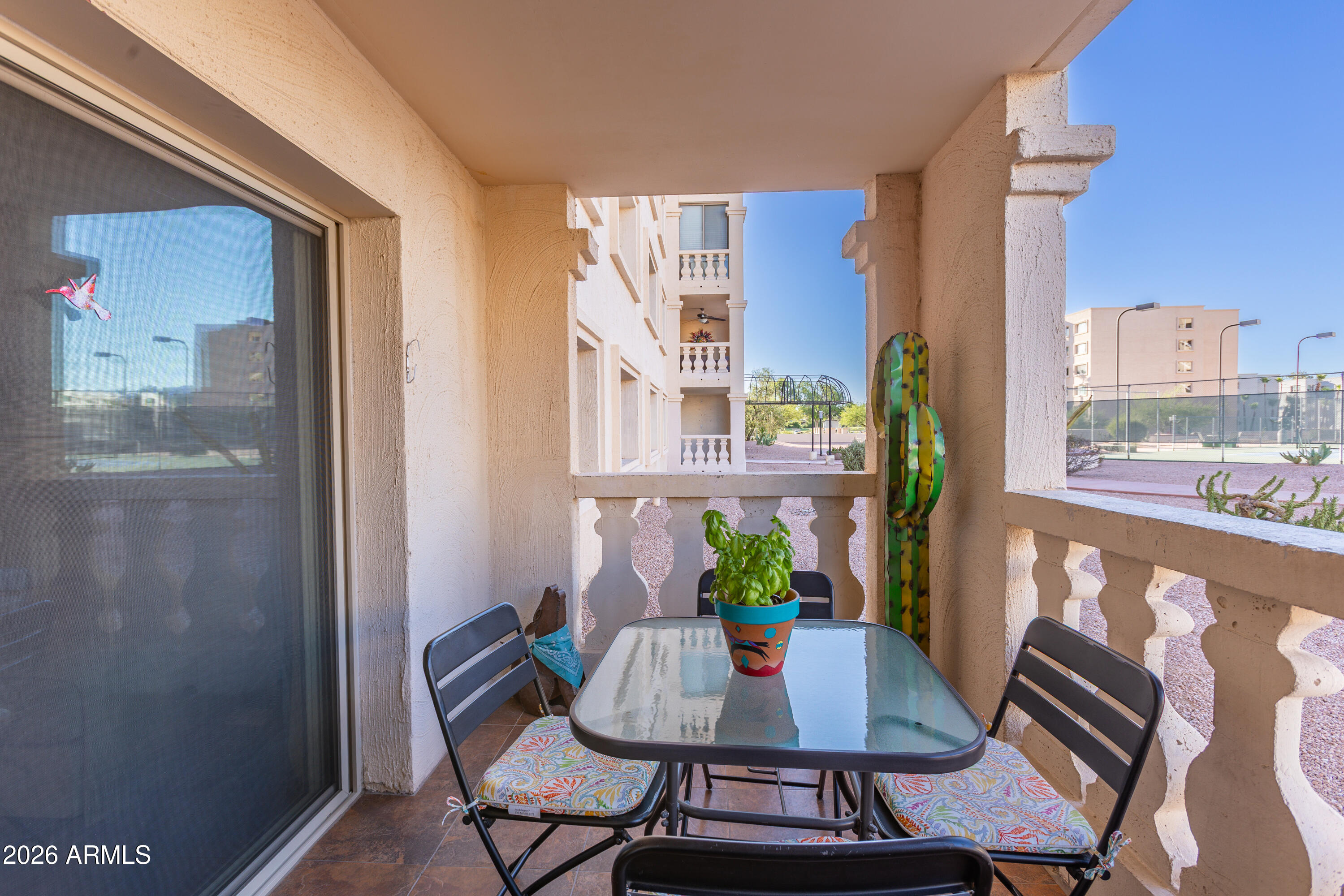 SCOTTSDALE SHADOWS III - Residential