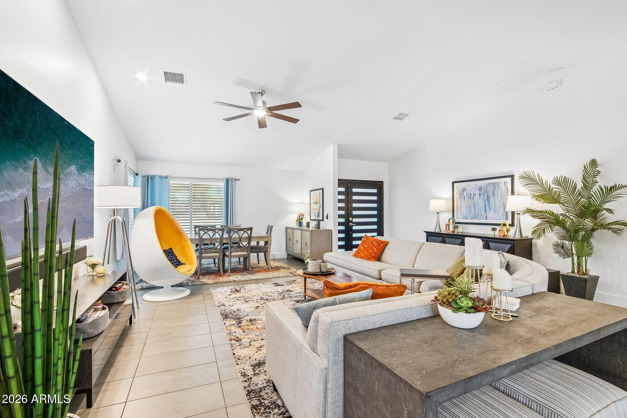 DESERT ESTATES - Residential