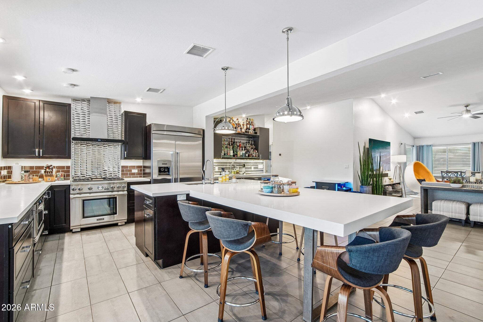 DESERT ESTATES - Residential