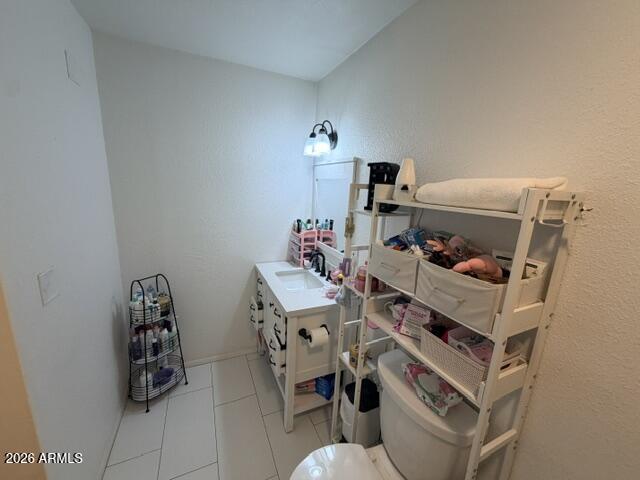 LAS LOMAS - Residential