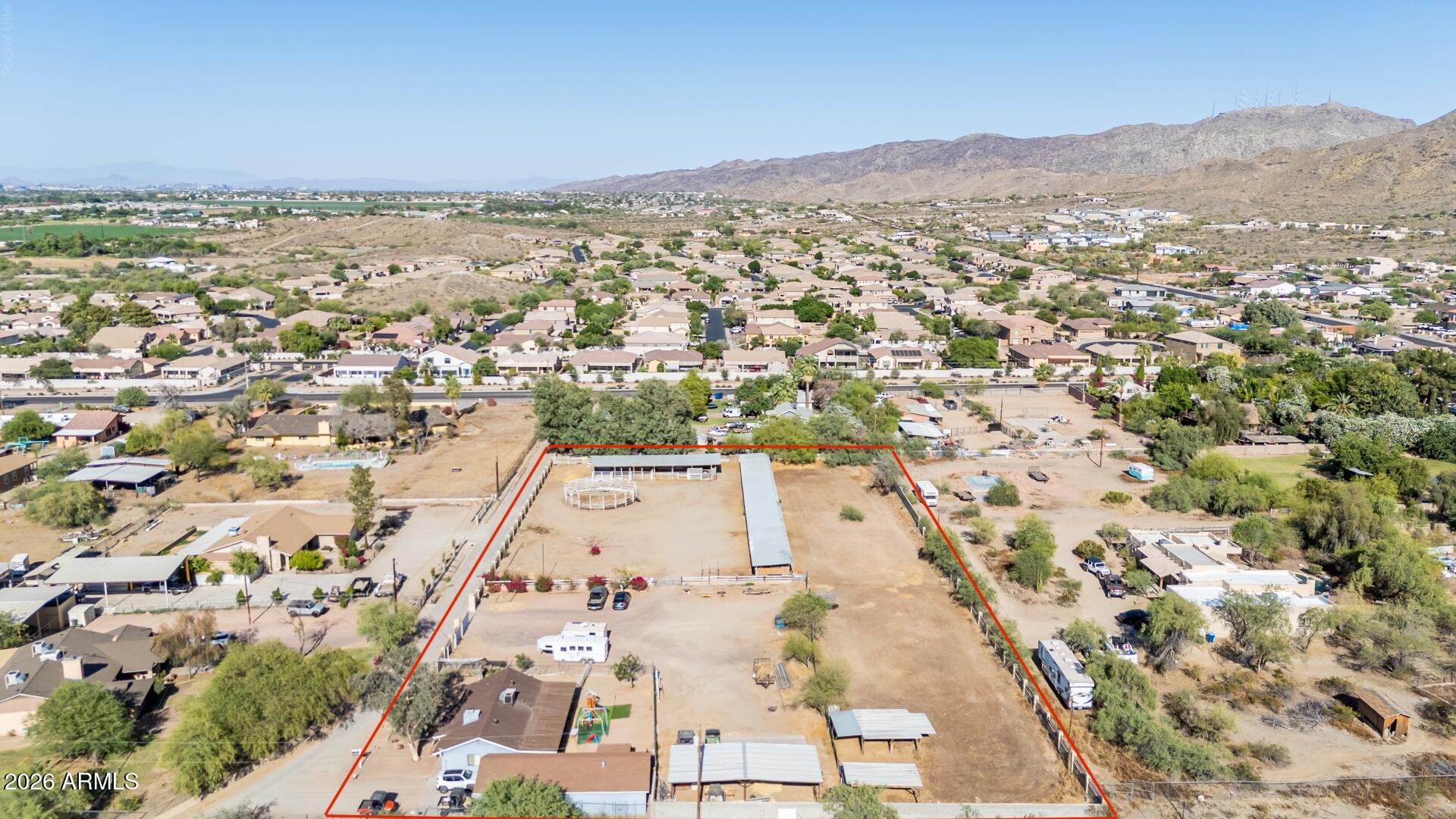 LAS LOMAS - Residential