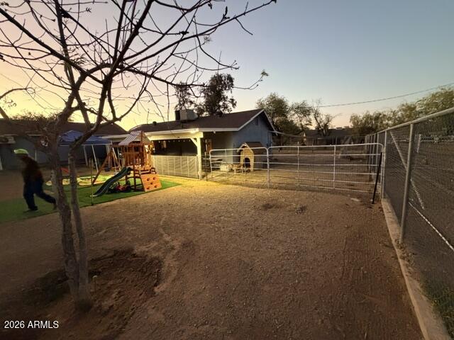 LAS LOMAS - Residential
