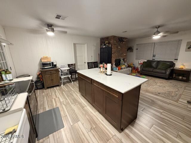 LAS LOMAS - Residential