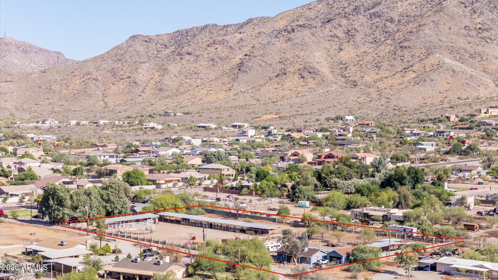 LAS LOMAS - Residential