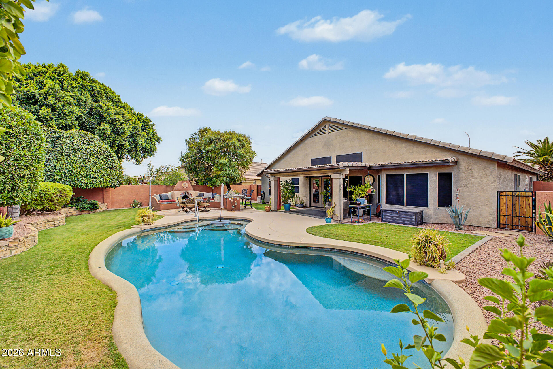SOSSAMAN ESTATES - Residential