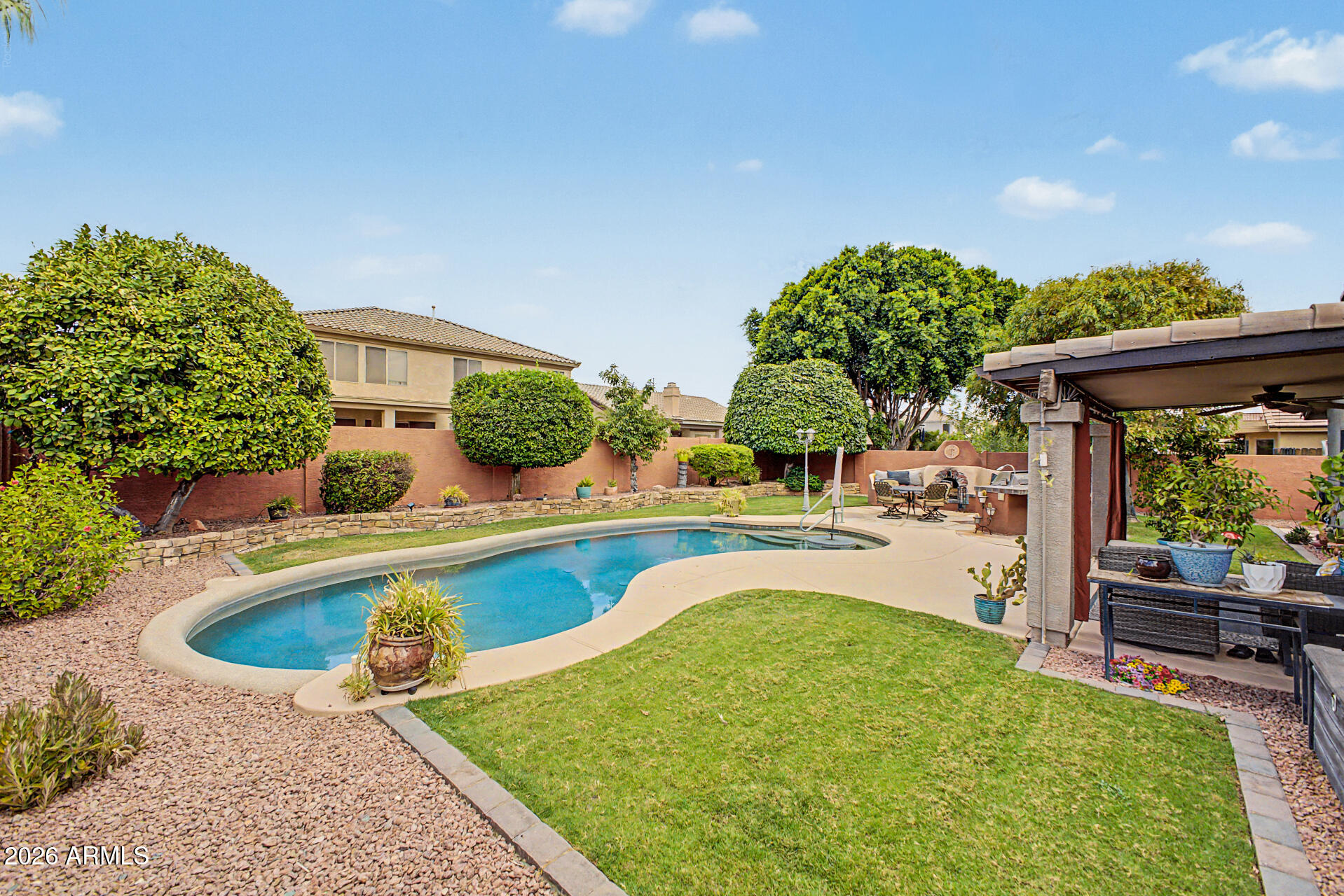 SOSSAMAN ESTATES - Residential