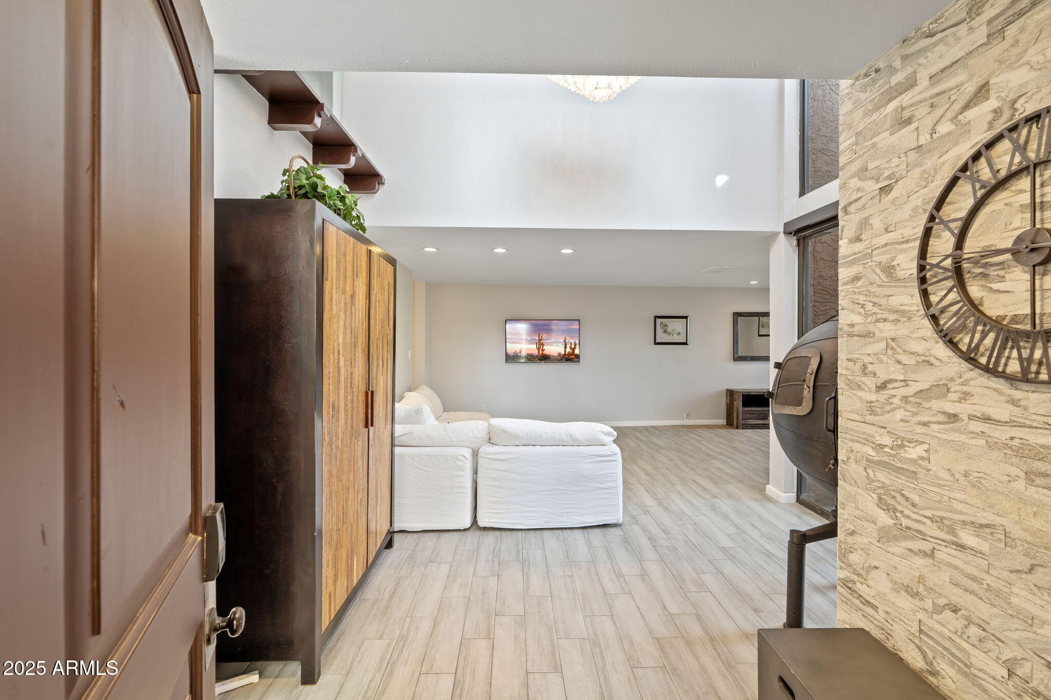 THE SHORES - Residential