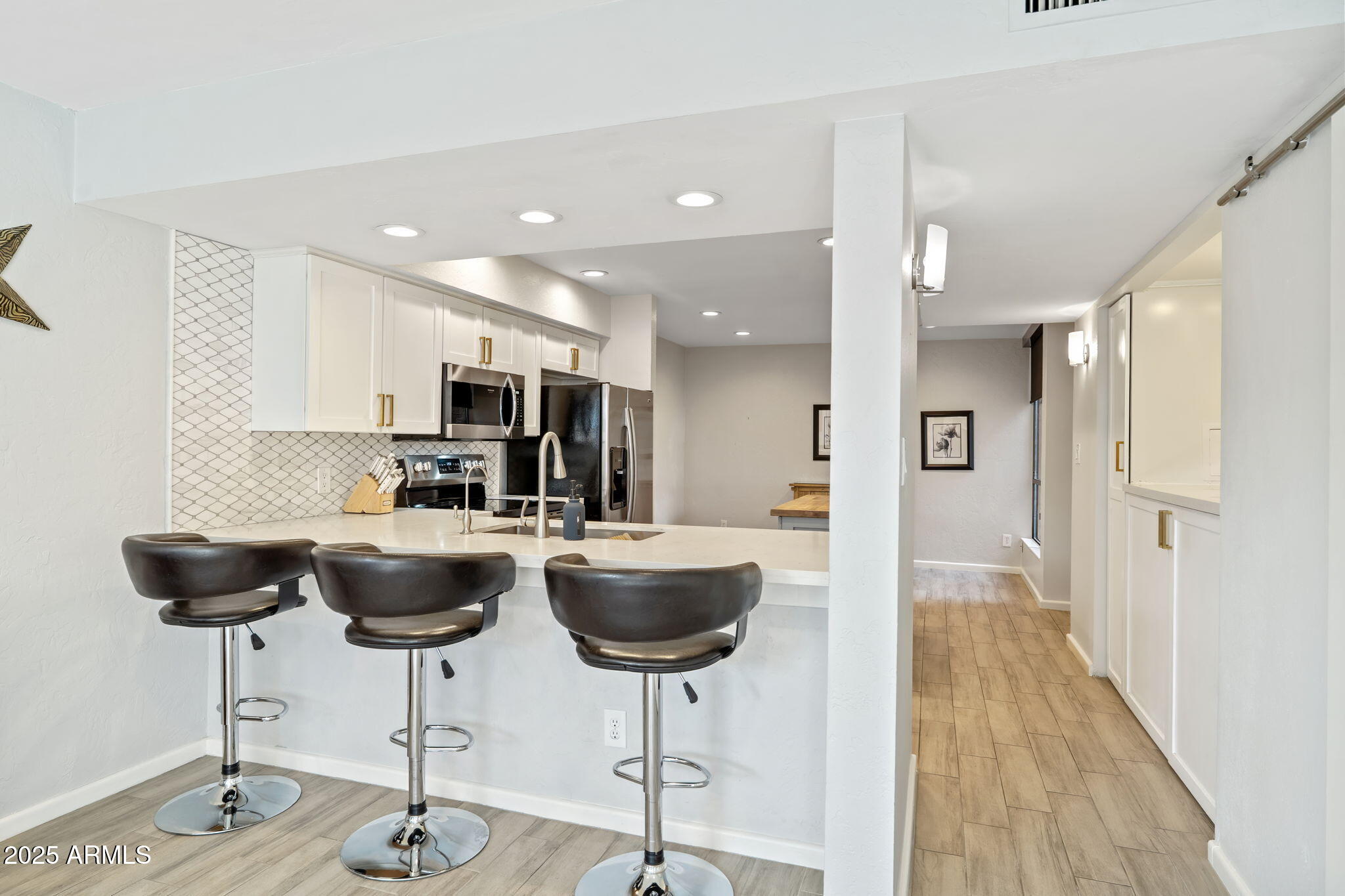 THE SHORES - Residential