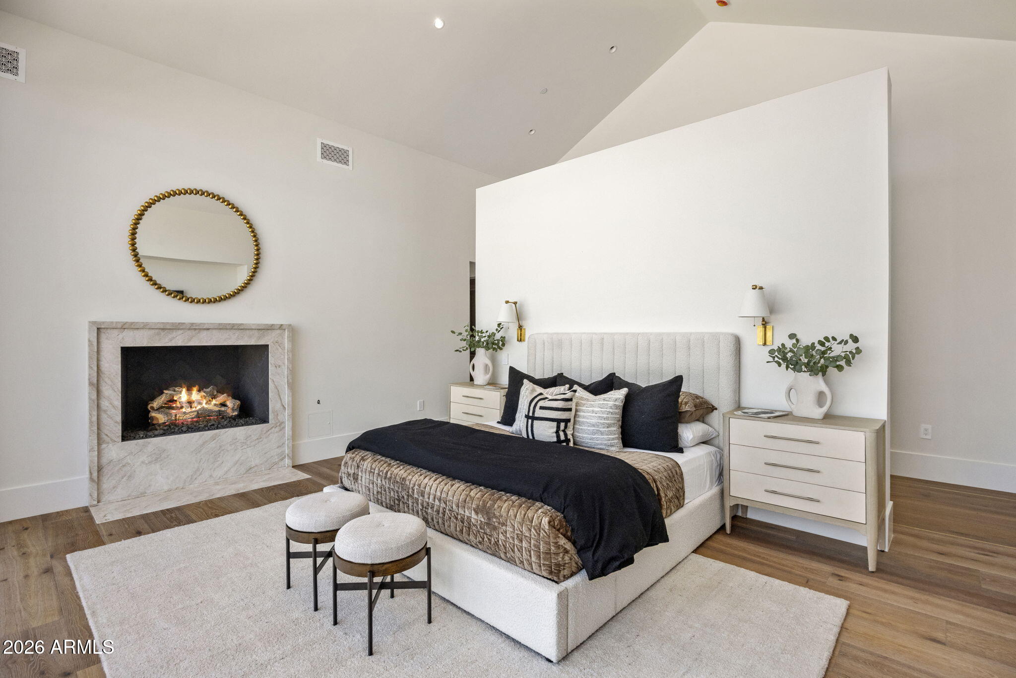 BRET HILLS - Residential