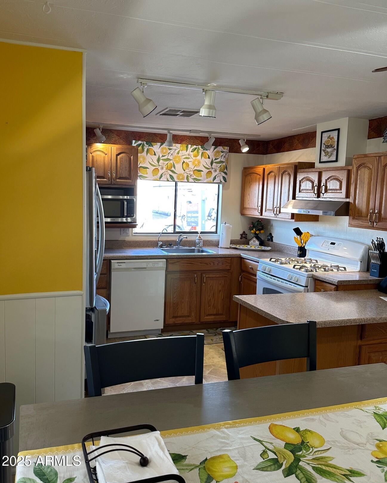 Casa Verde Estates - Residential