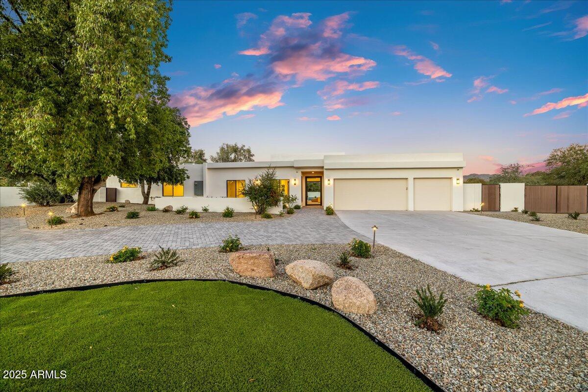 Cactus Corridor - Residential