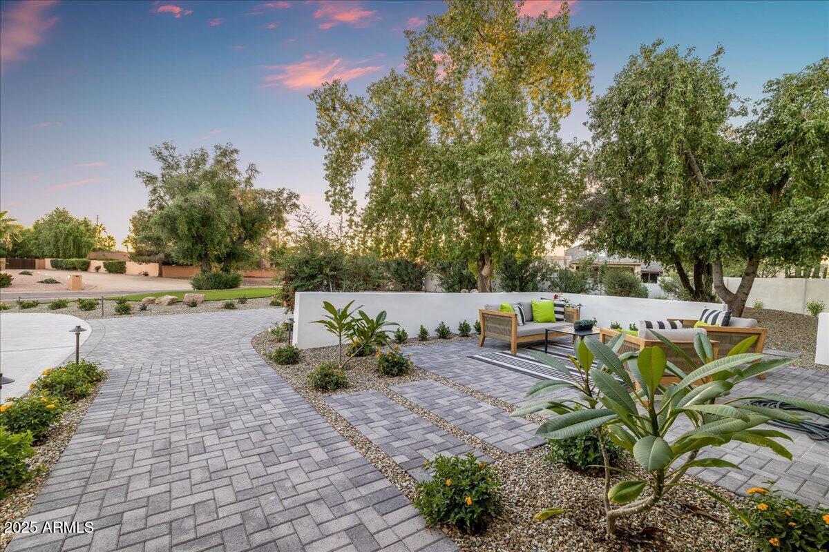 Cactus Corridor - Residential
