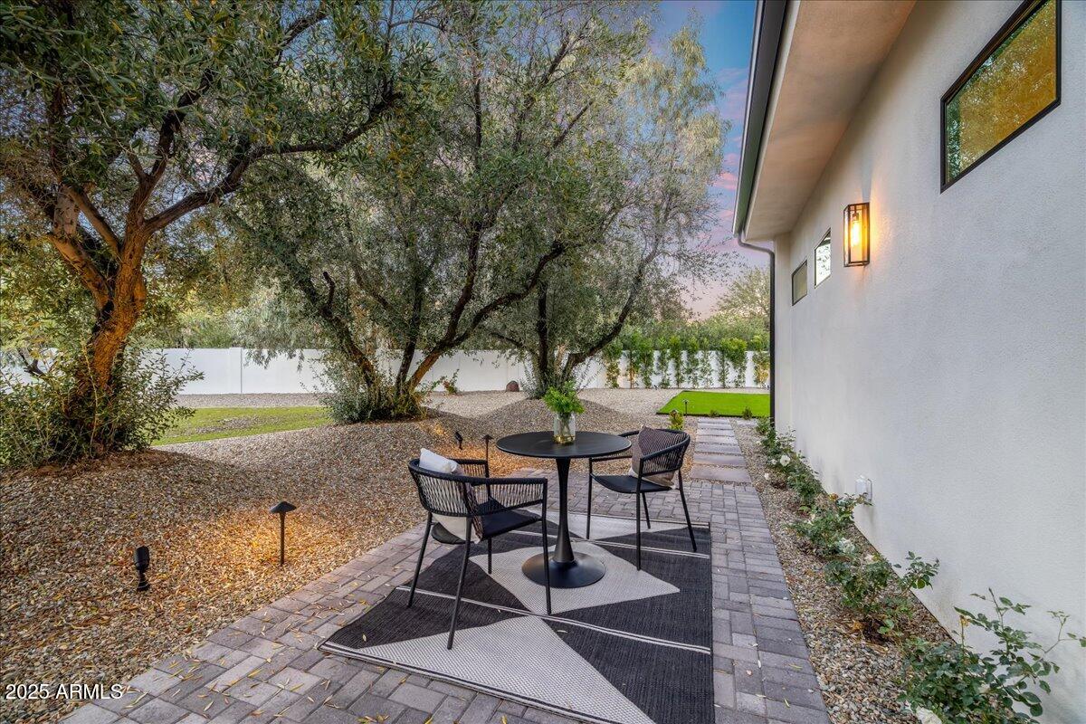 Cactus Corridor - Residential