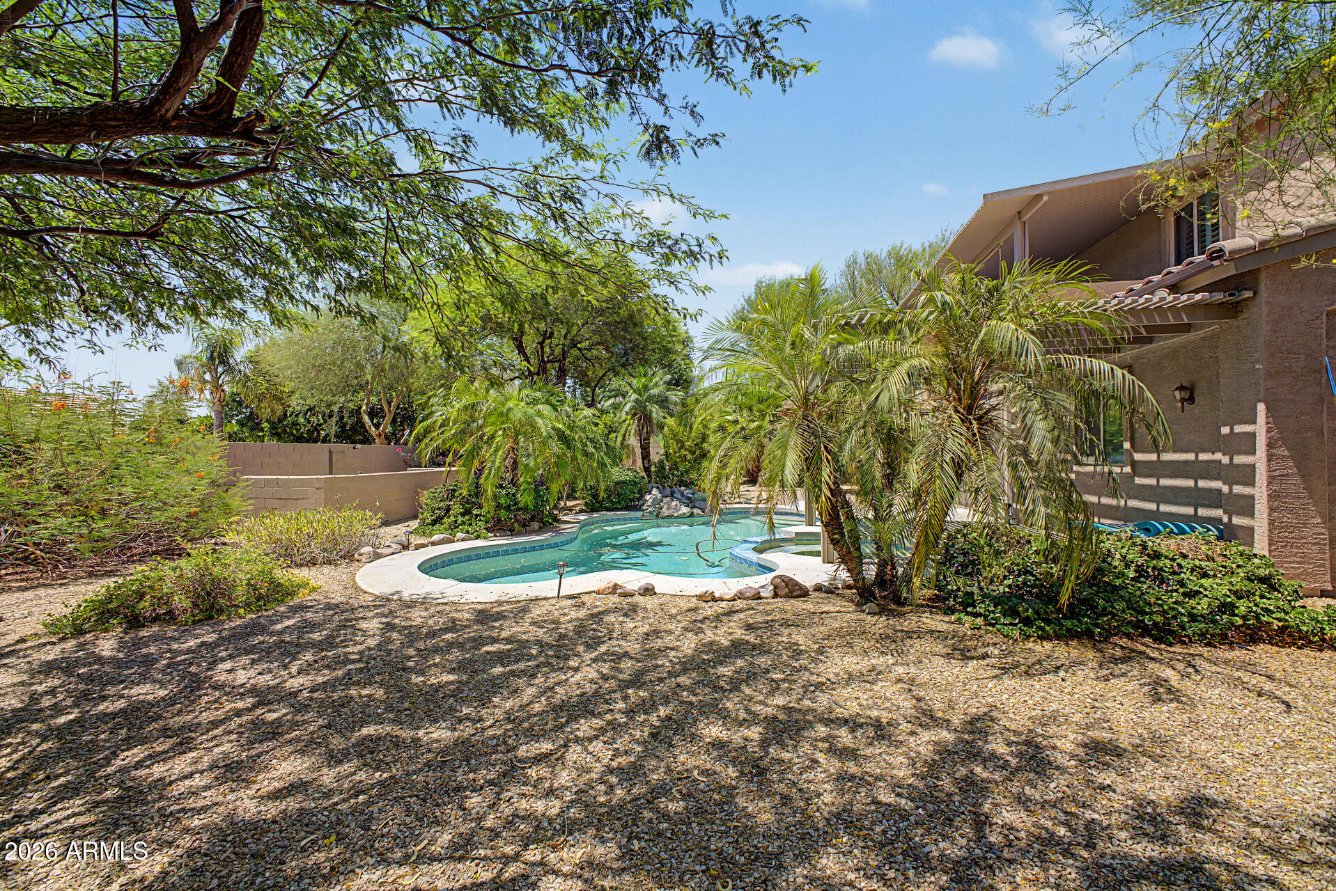 SAGUARO MOUNTAIN - Residential