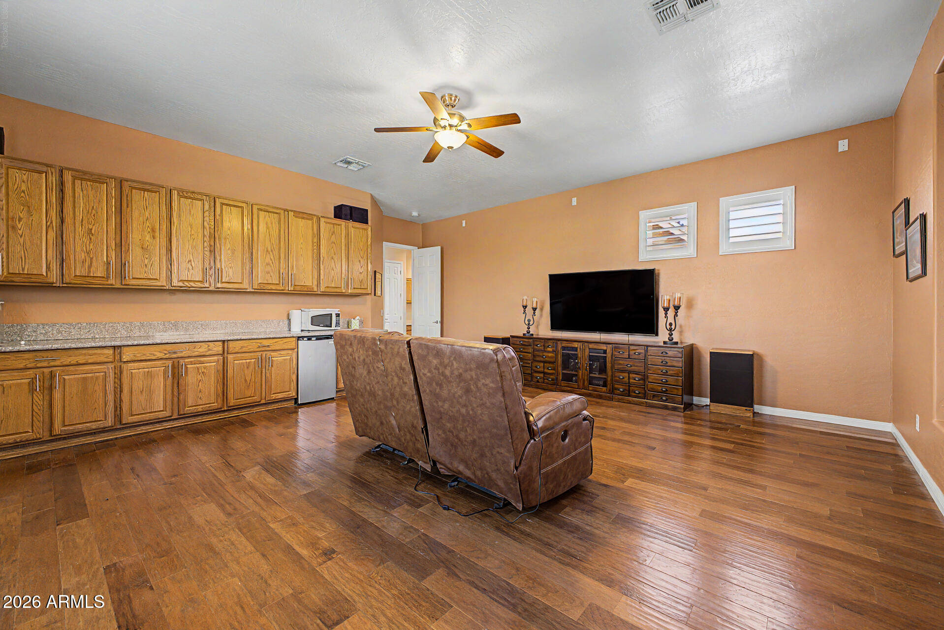 SAGUARO MOUNTAIN - Residential