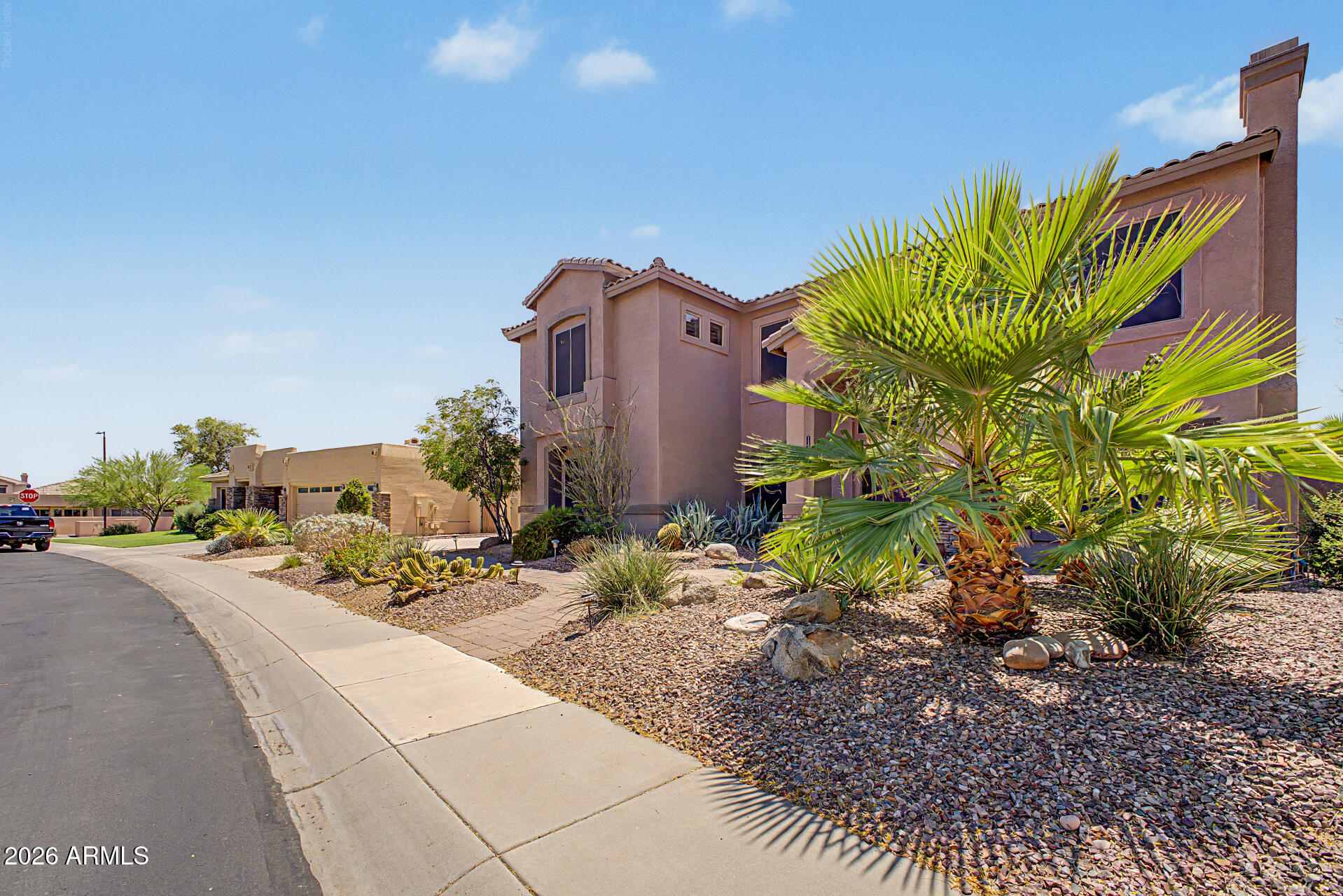 SAGUARO MOUNTAIN - Residential