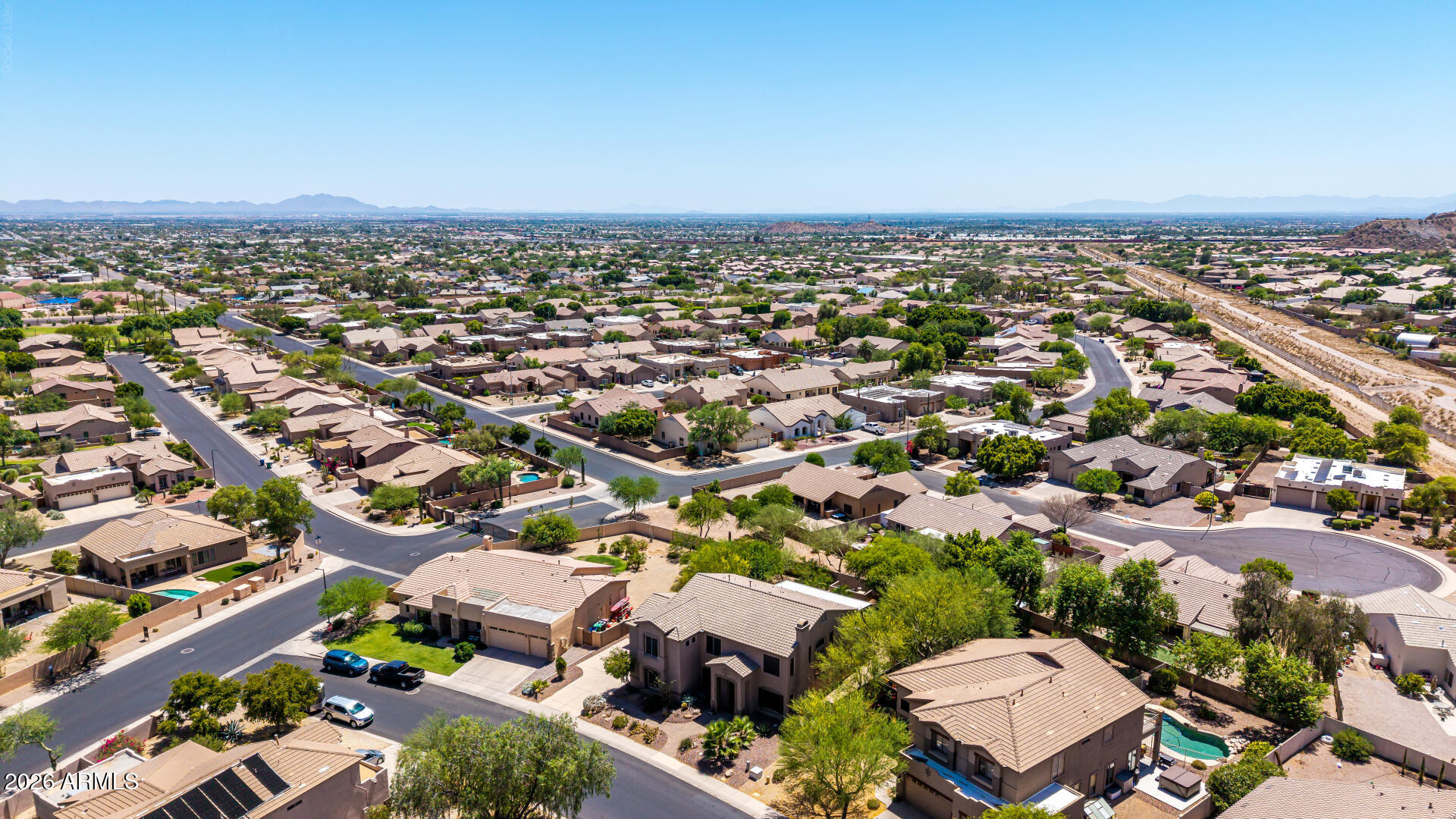 SAGUARO MOUNTAIN - Residential