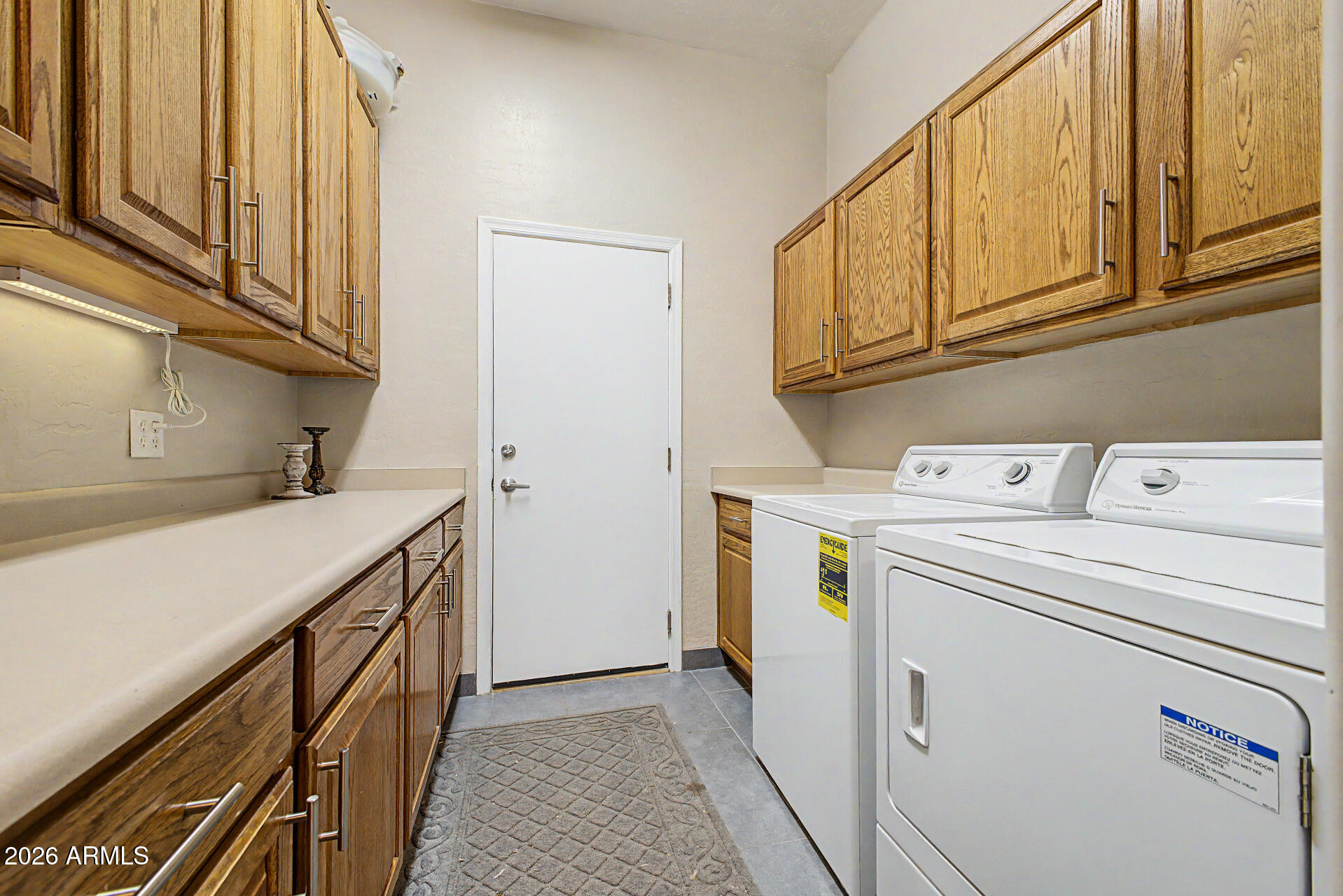 SAGUARO MOUNTAIN - Residential