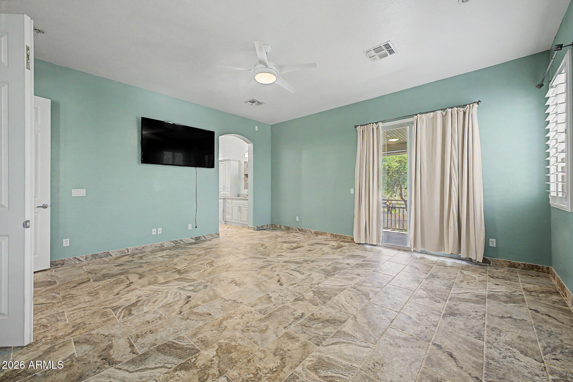 SAGUARO MOUNTAIN - Residential