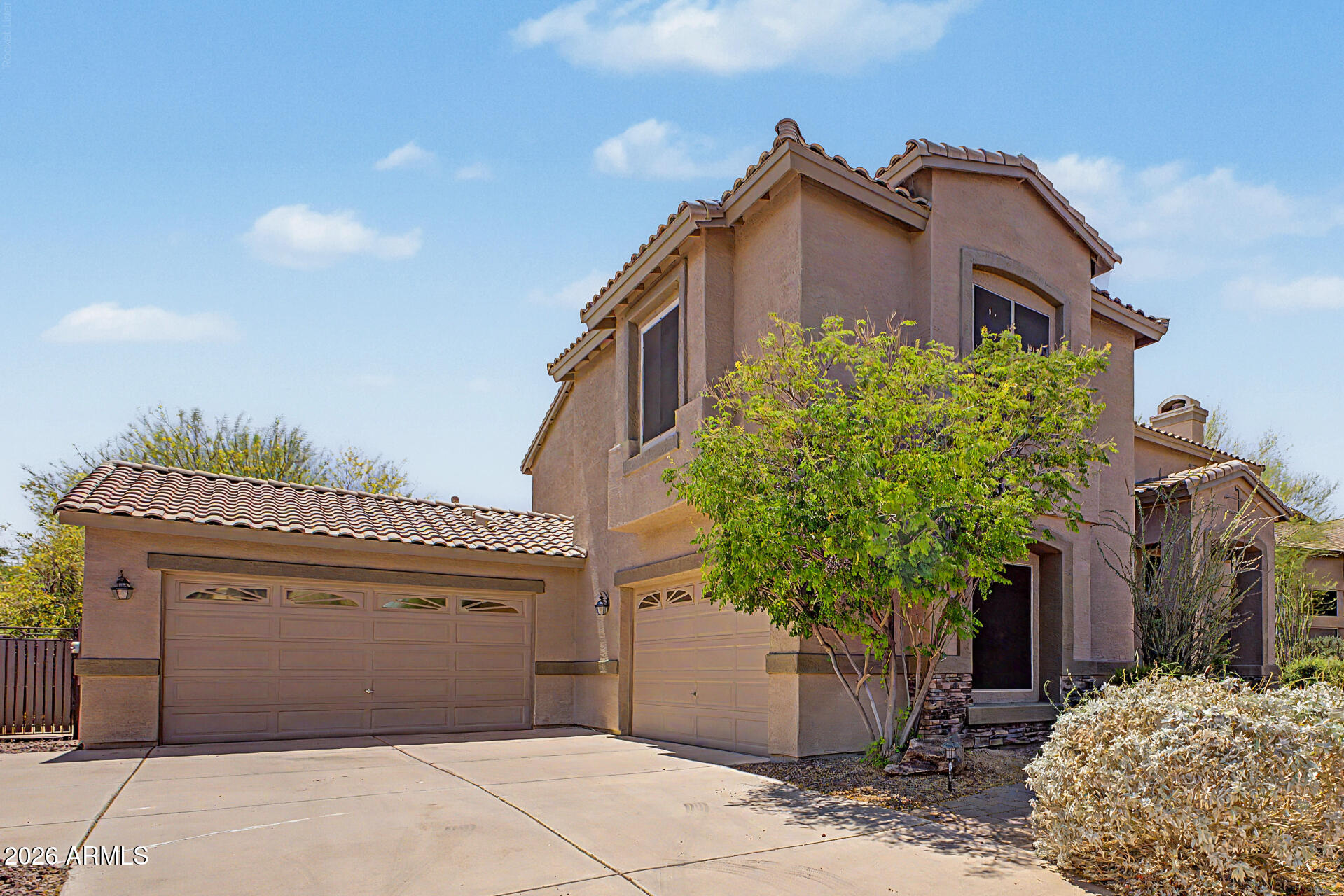 SAGUARO MOUNTAIN - Residential