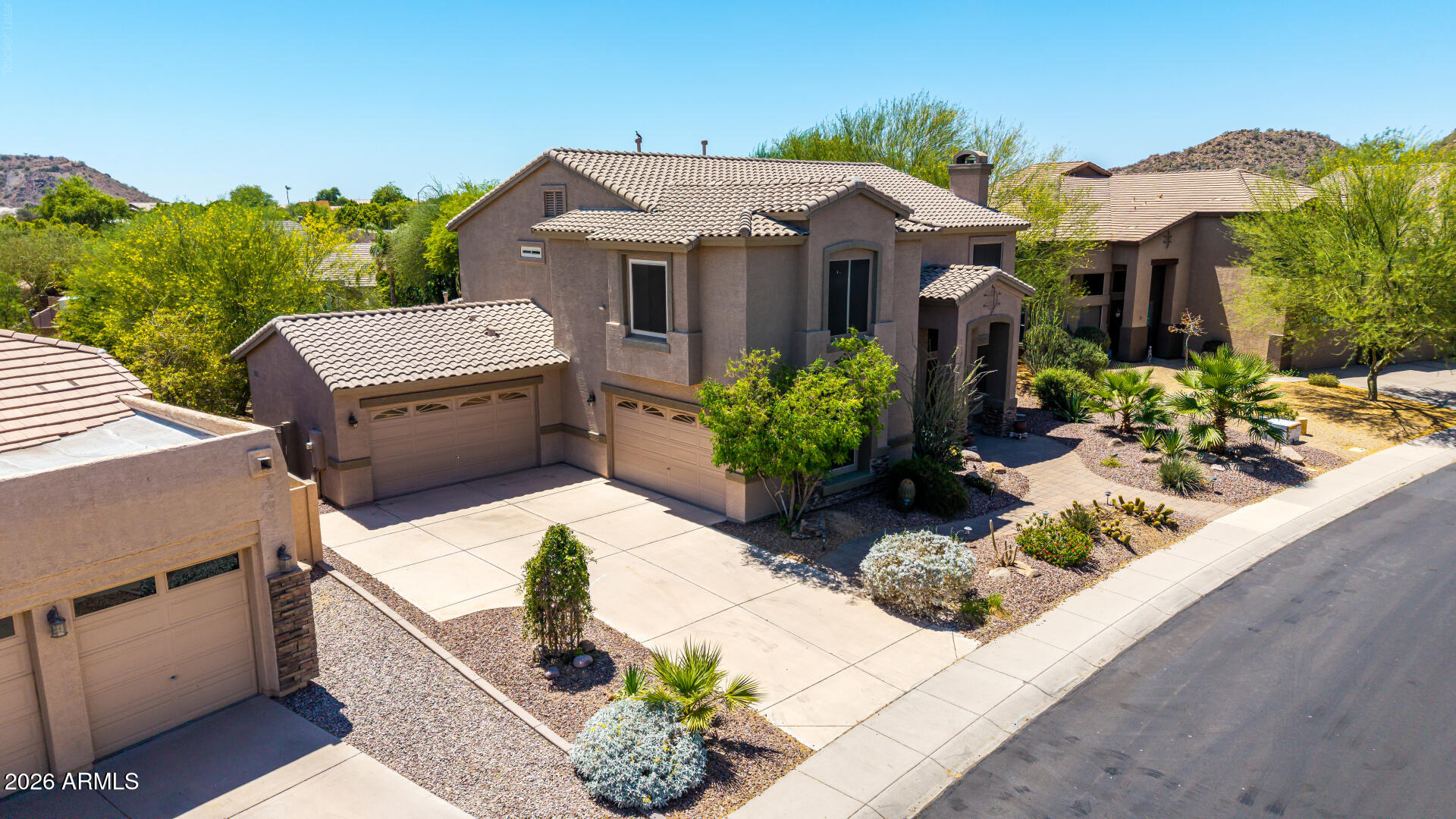 SAGUARO MOUNTAIN - Residential
