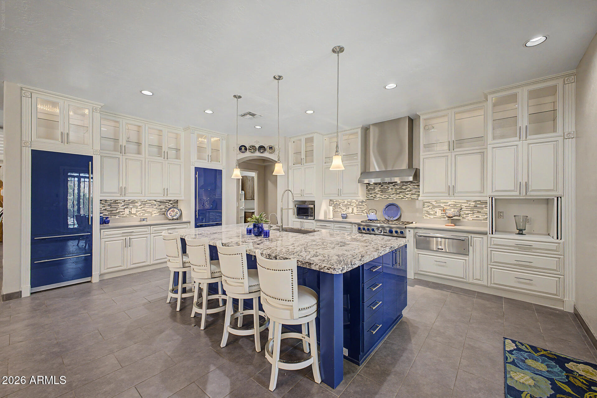 SAGUARO MOUNTAIN - Residential