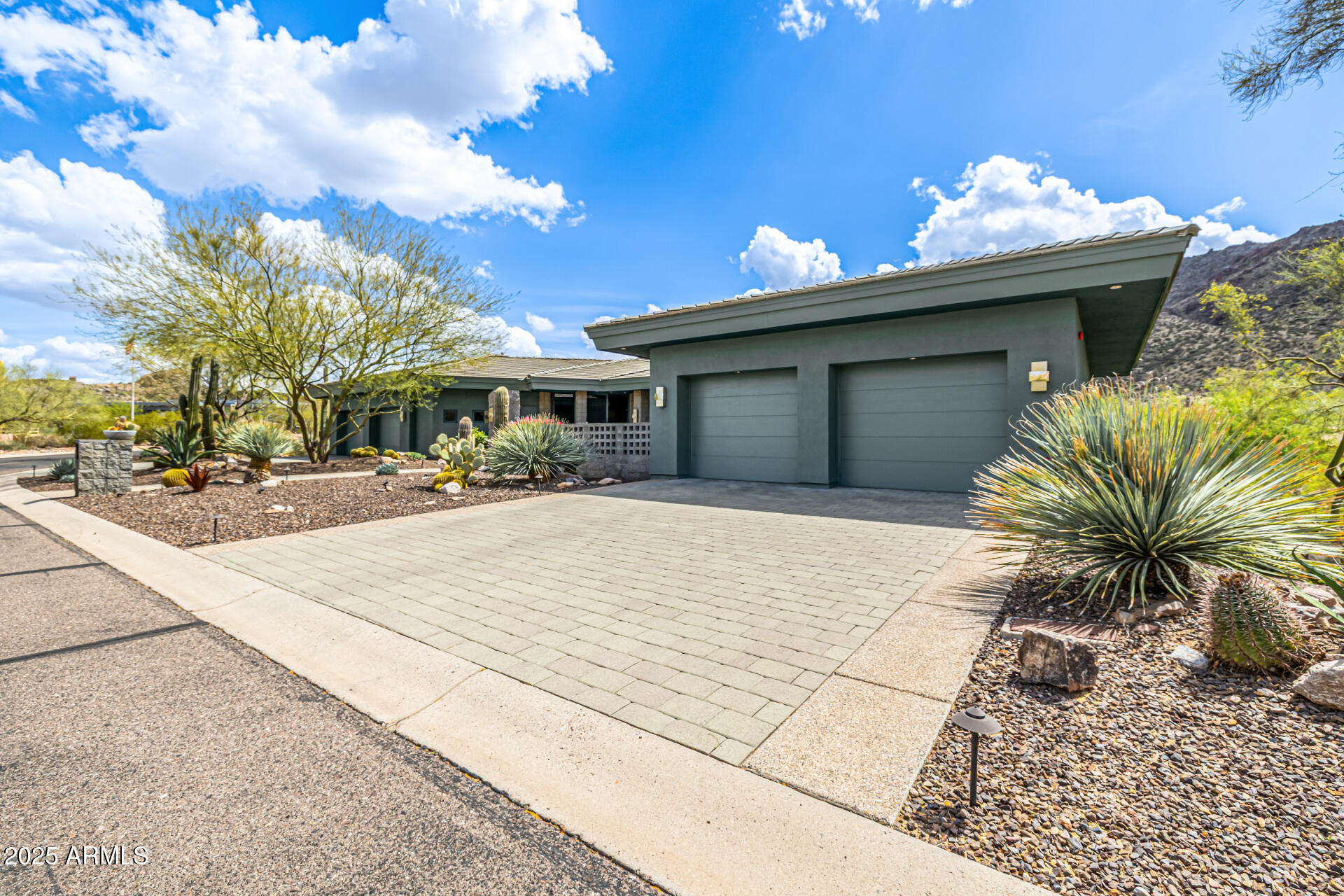 TROON HIGHLANDS ESTATES - Residential