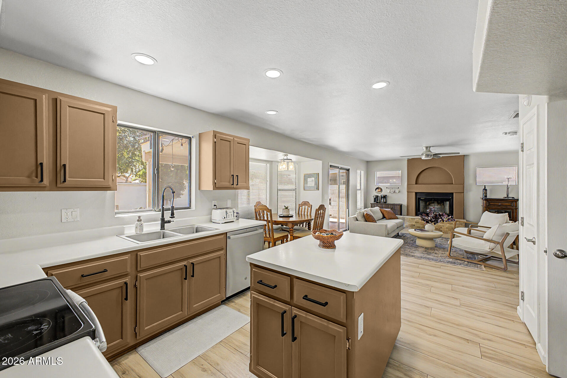 ANCHOR POINT AT VAL VISTA LAKES LOT 1-106 TR A-F - Residential