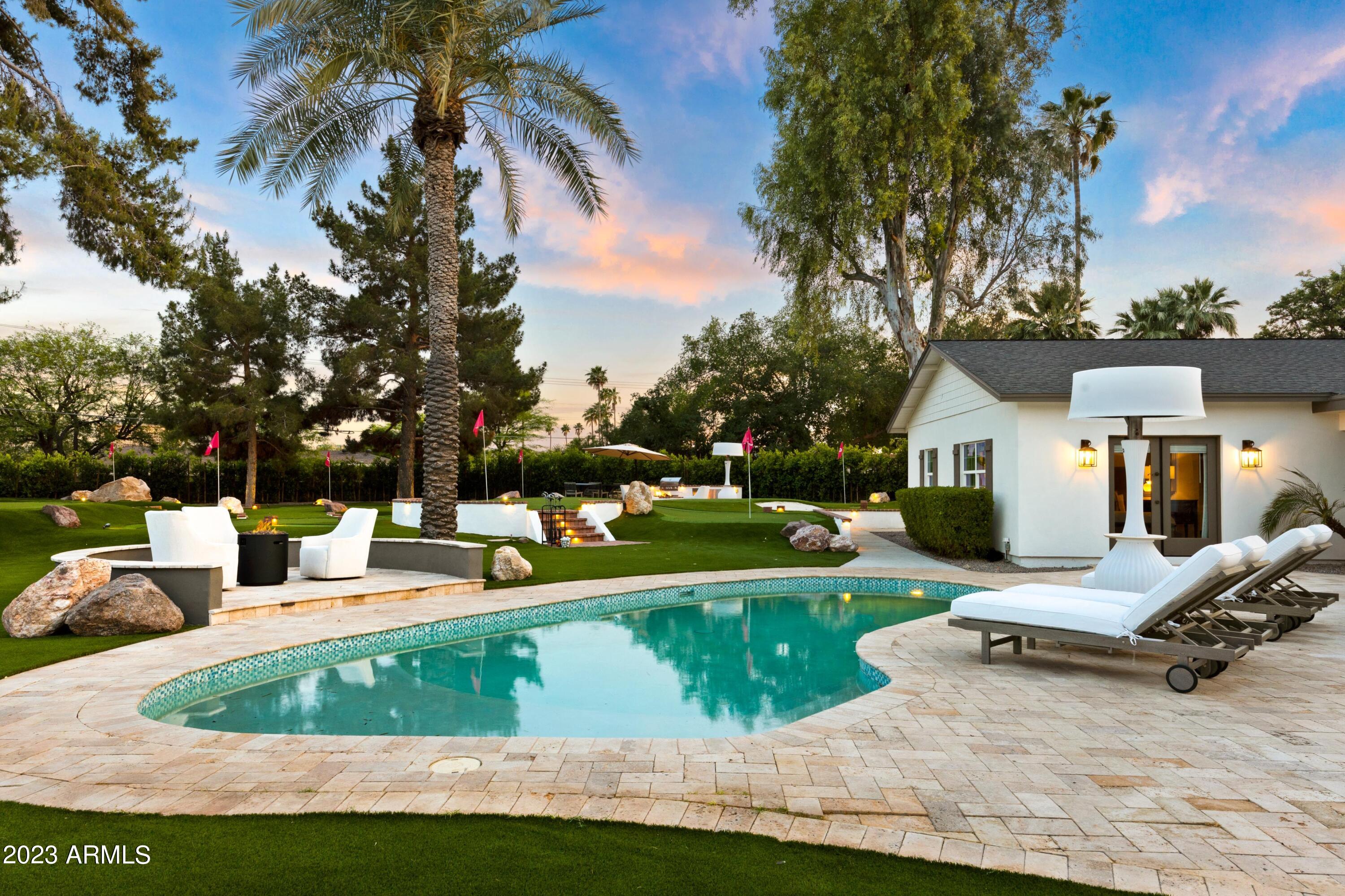 CORONADO VILLA - Residential