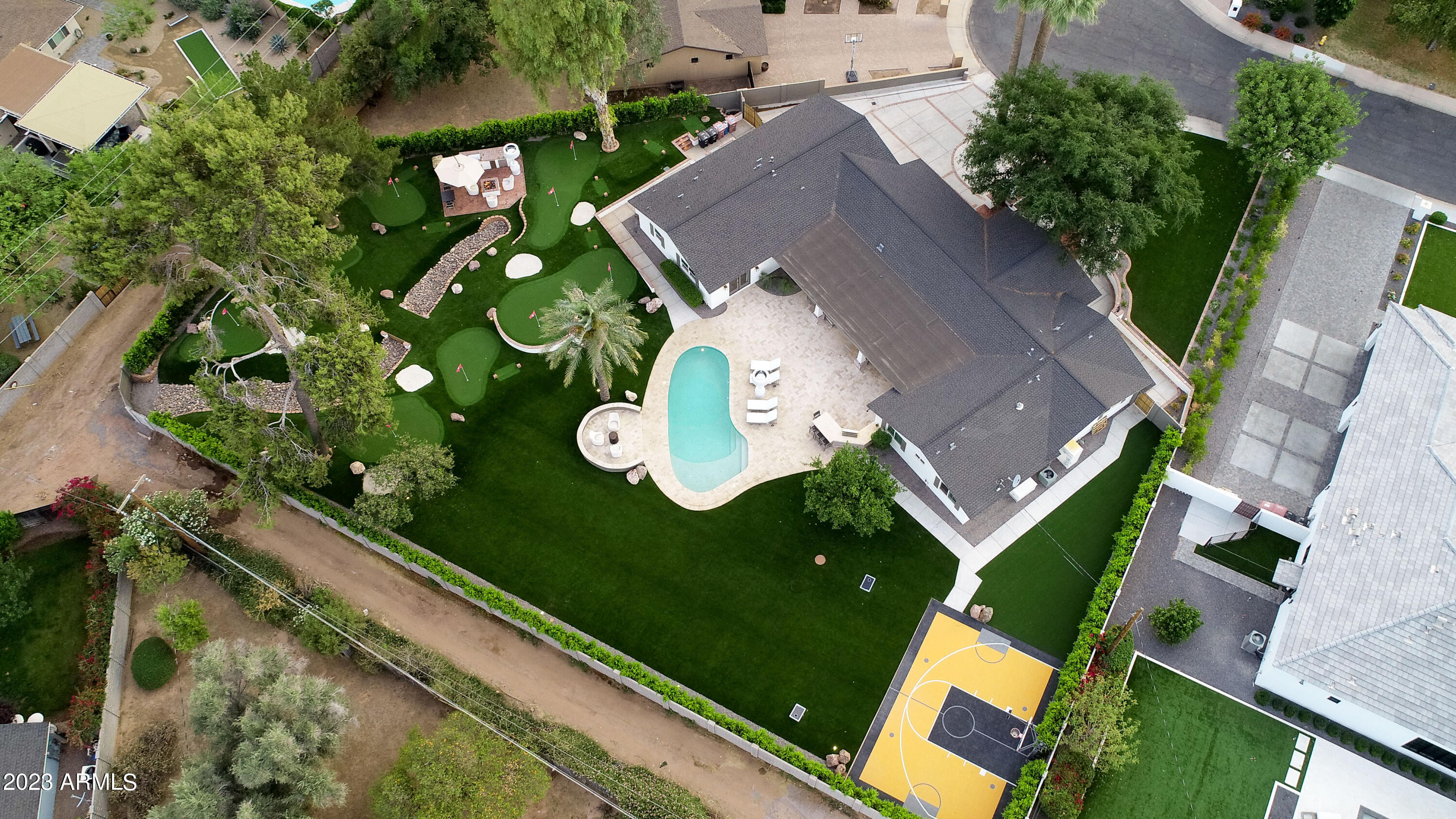 CORONADO VILLA - Residential