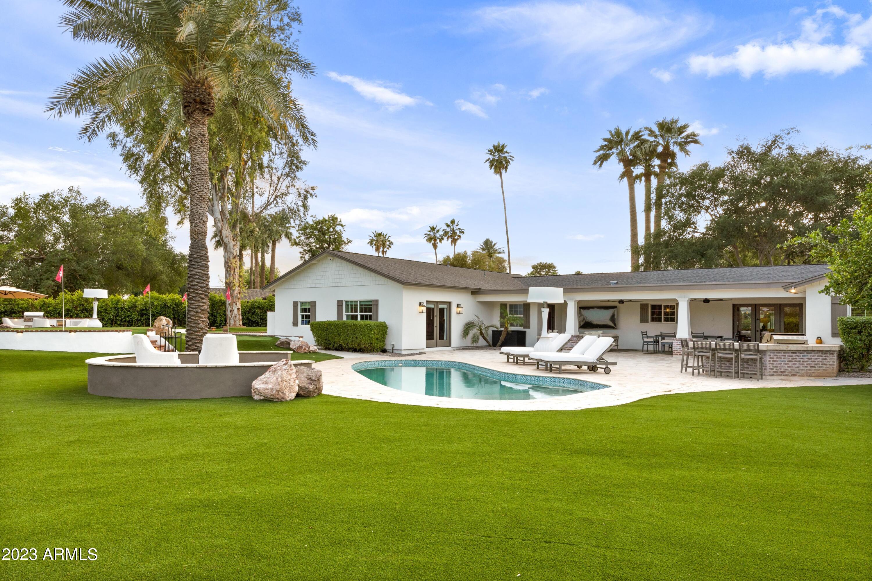 CORONADO VILLA - Residential