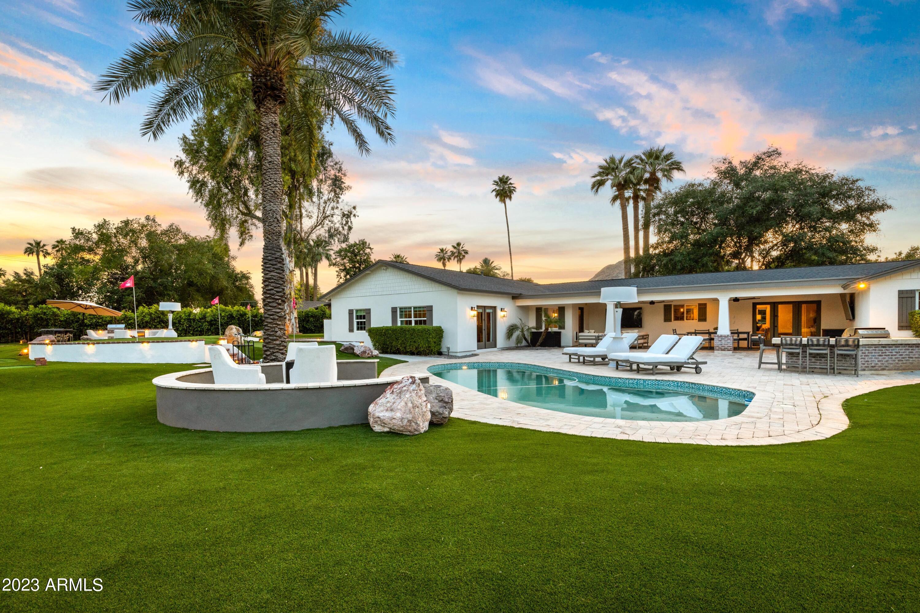 CORONADO VILLA - Residential