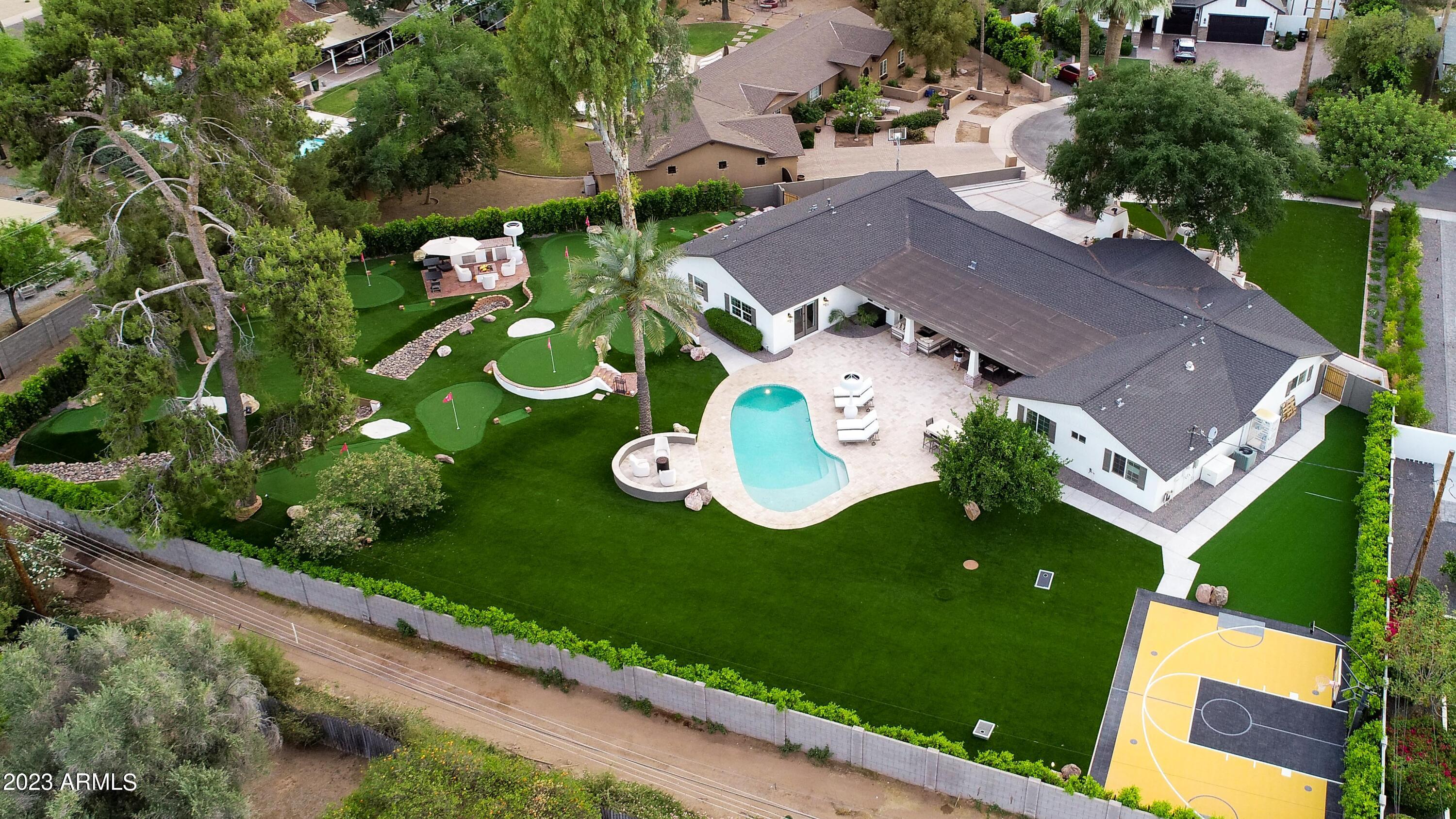 CORONADO VILLA - Residential