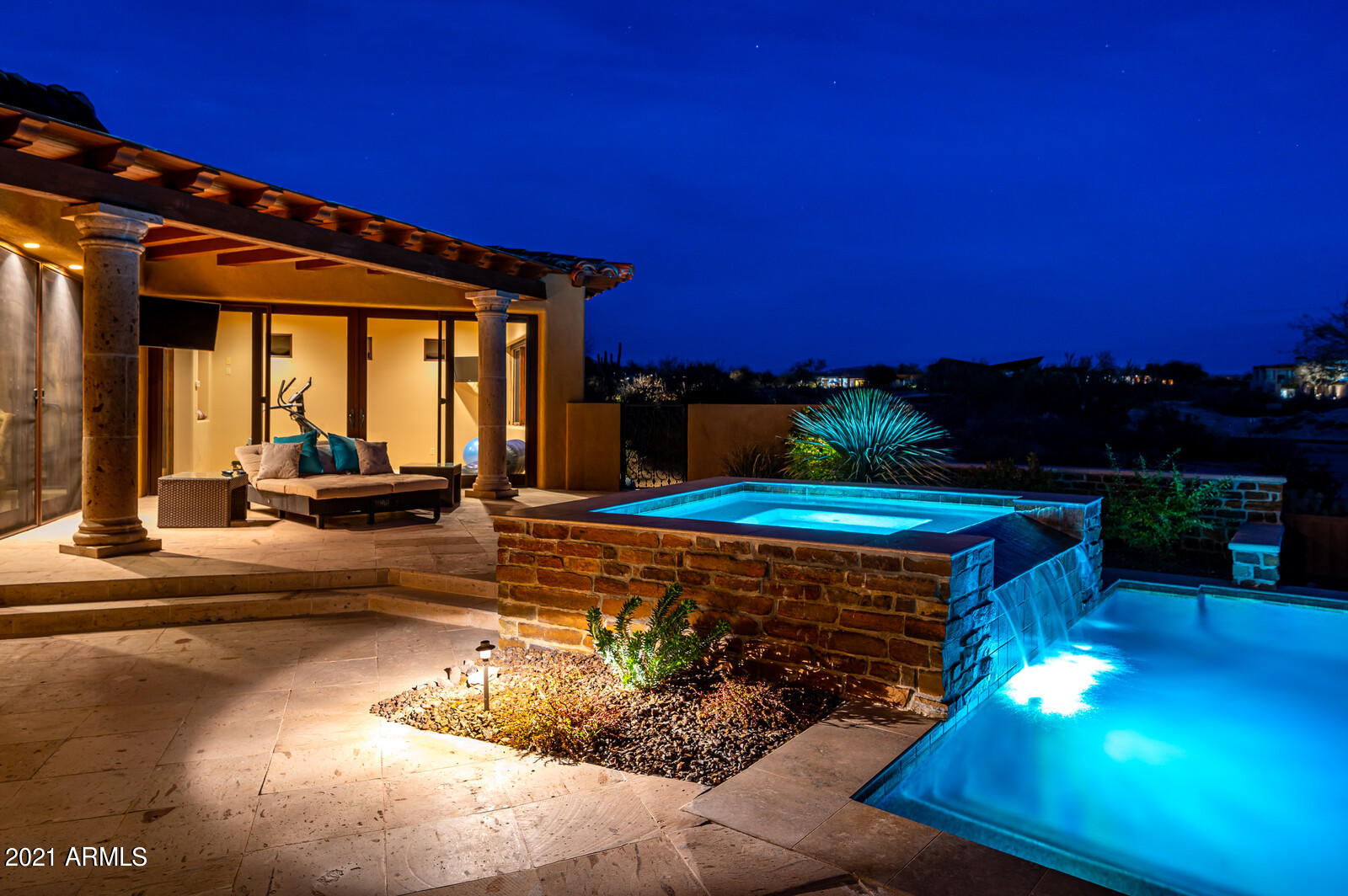 DESERT MOUNTAIN - Residential