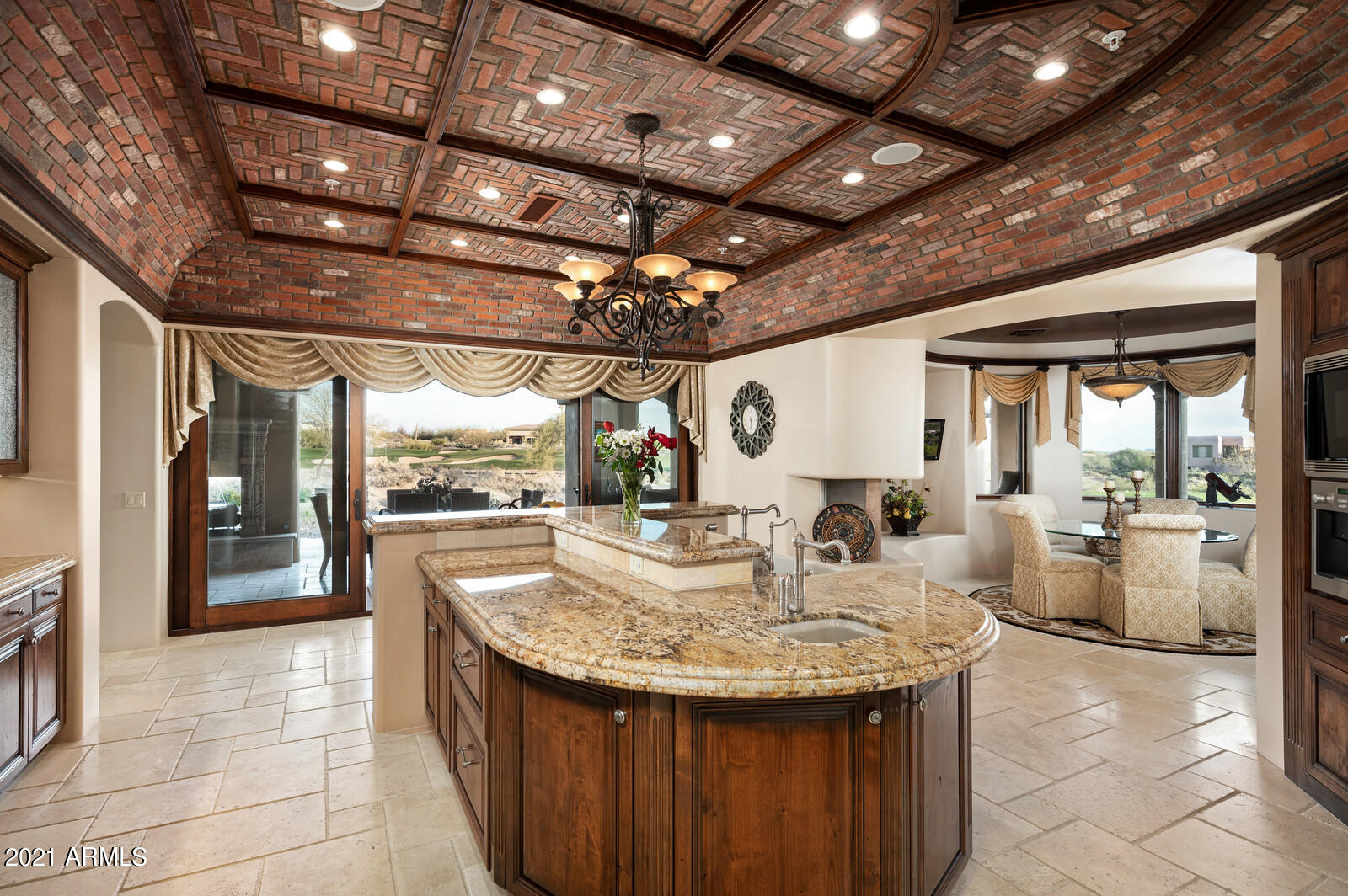 DESERT MOUNTAIN - Residential