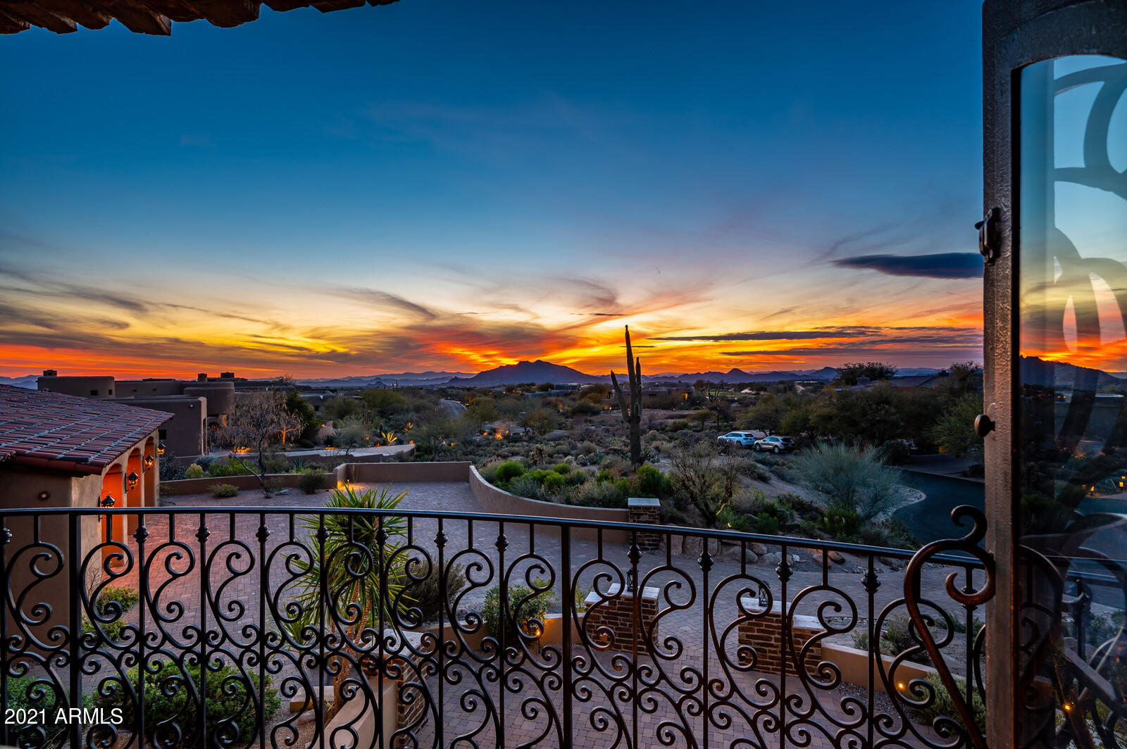 DESERT MOUNTAIN - Residential